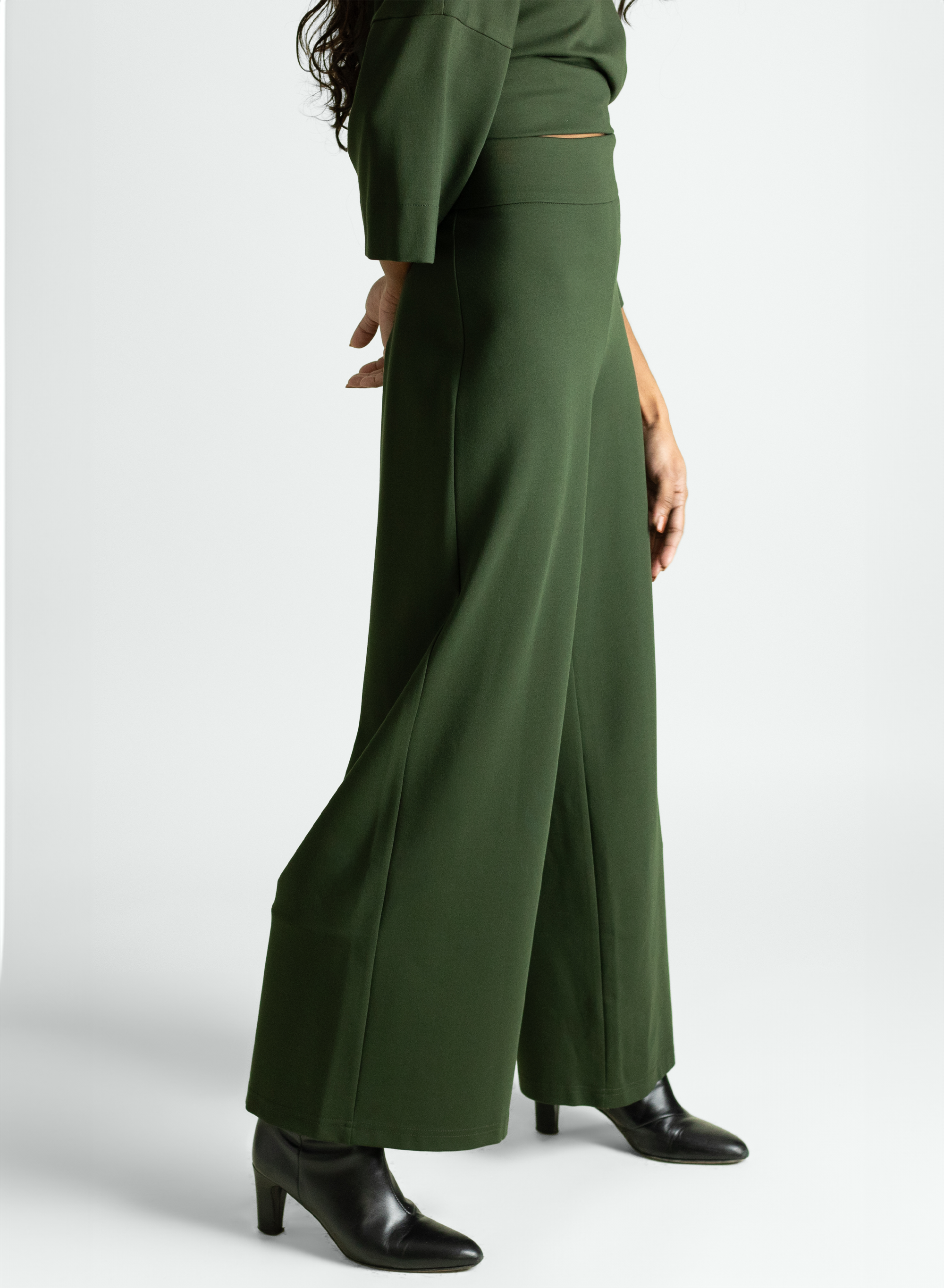 Spring Scorpio Pant - Olive - Meg - Made in Canada