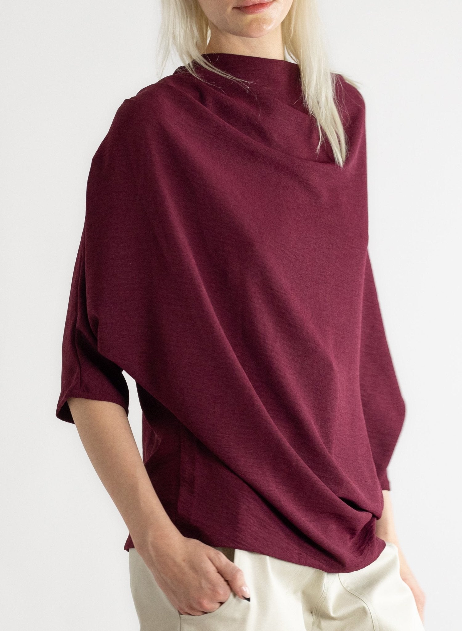 Abstraction Cowl Top - Porto - Meg