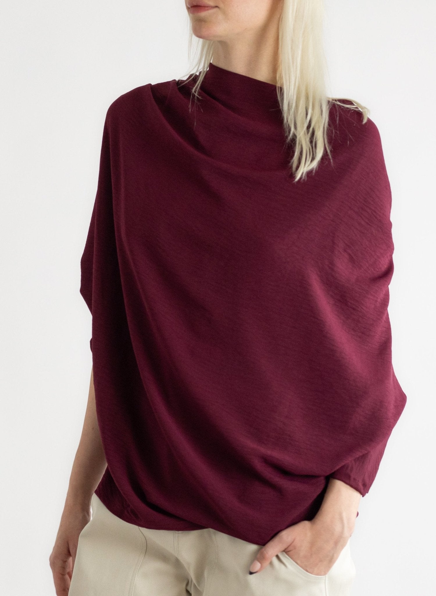 Abstraction Cowl Top - Porto - Meg