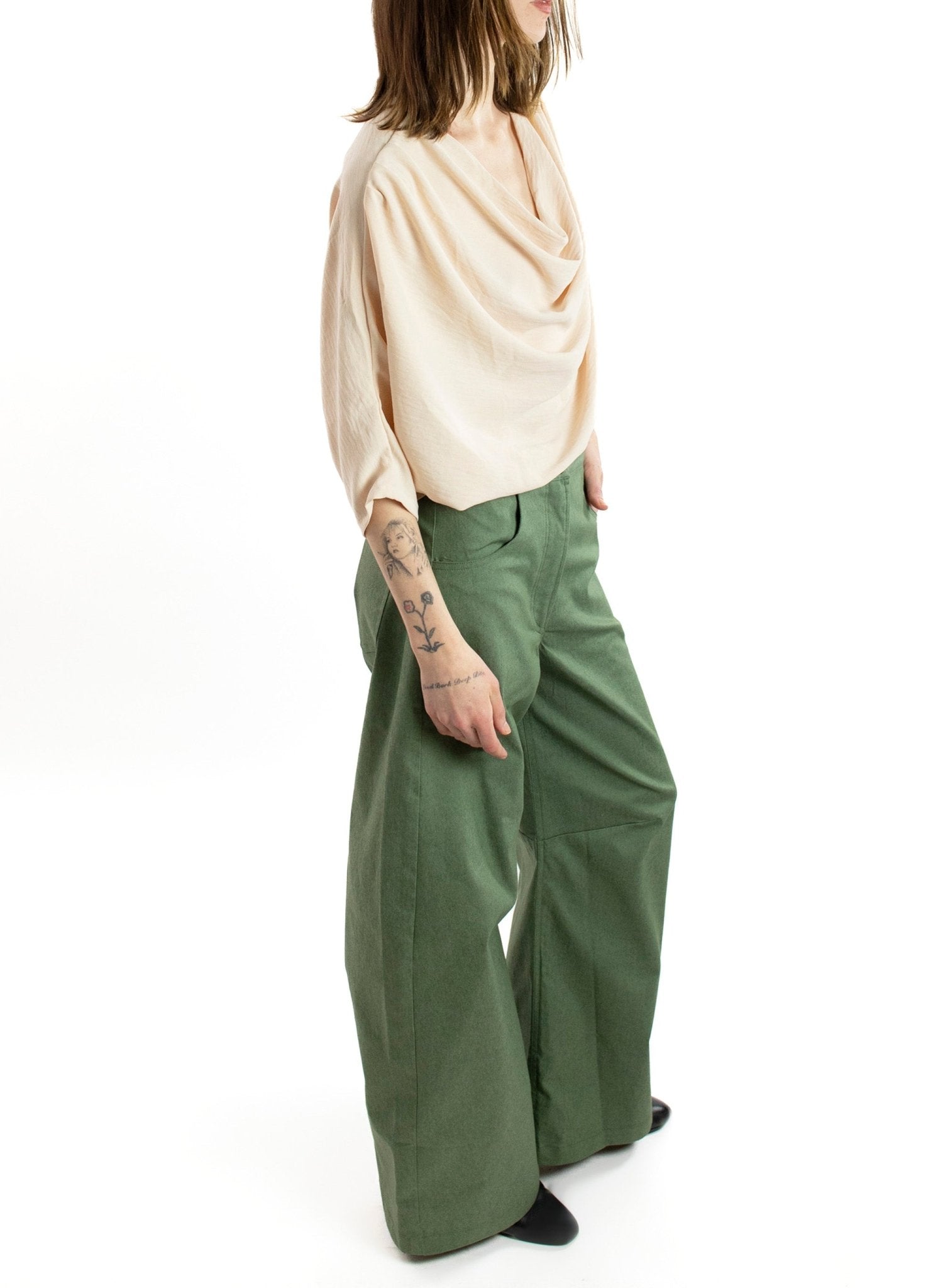 Abstraction Cowl Top (RESALE ITEM) - Oatmeal - M/L - Meg