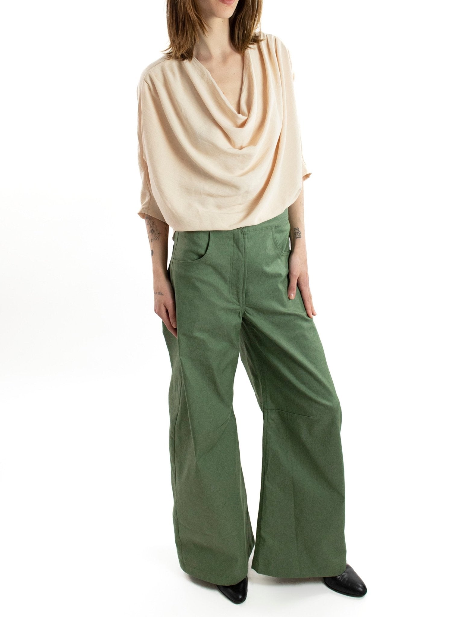 Abstraction Cowl Top (RESALE ITEM) - Oatmeal - M/L - Meg
