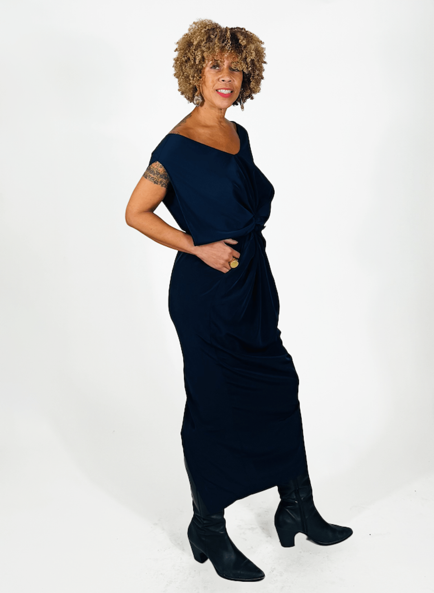 Airflow Dress - Sapphire - Meg