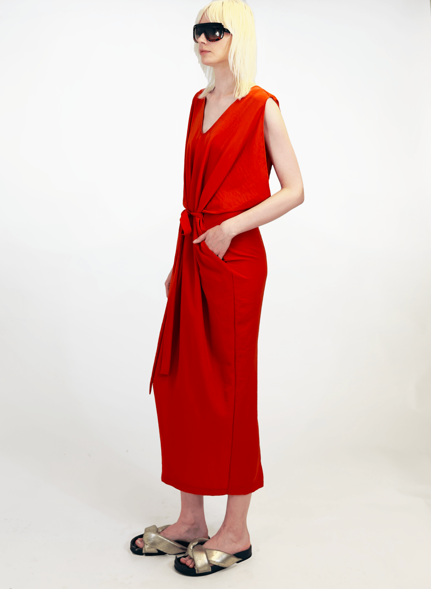 Airflow Gown - Ruby - Meg