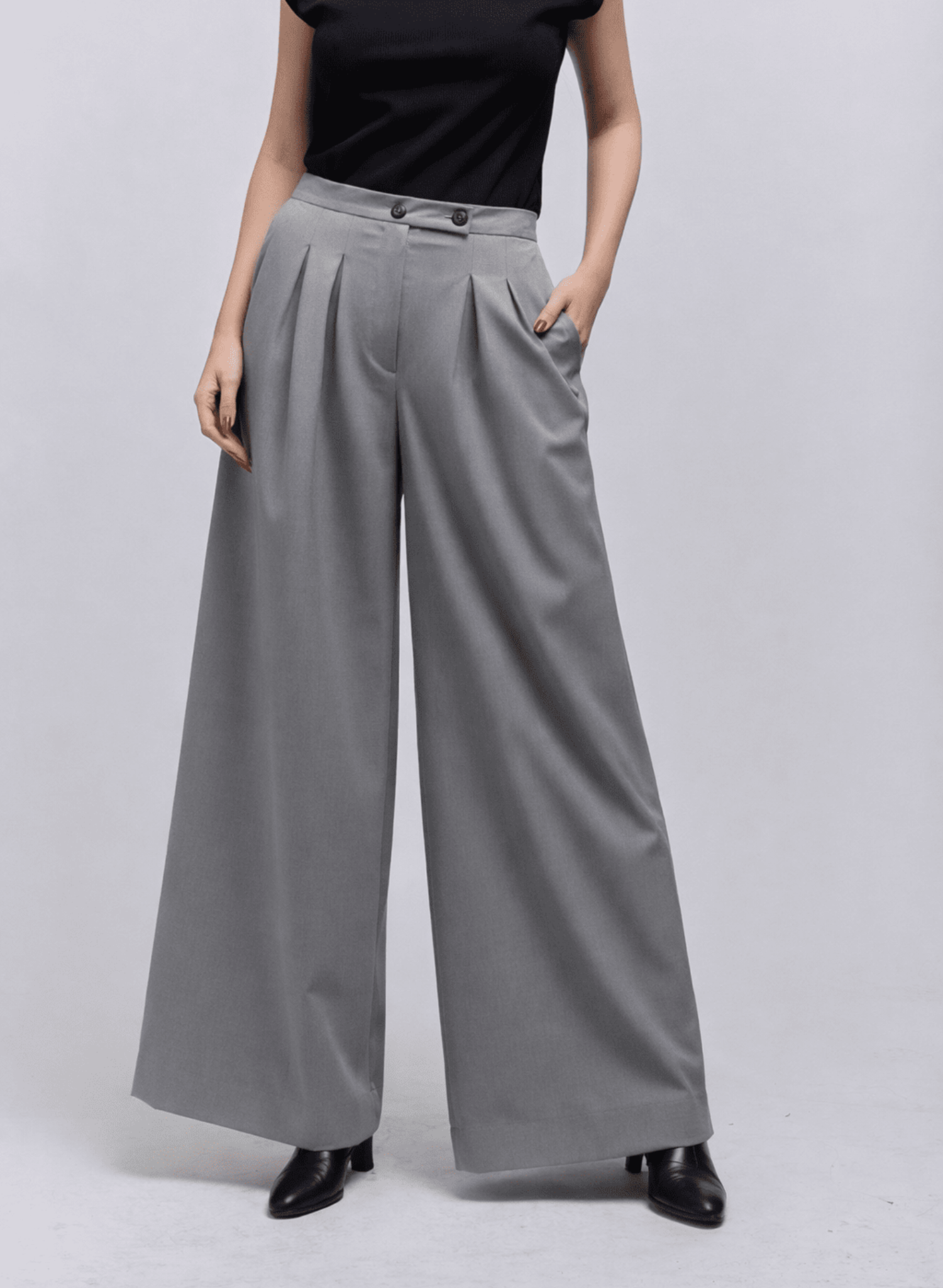 Atlas Slouchy Trouser - Grey - Meg