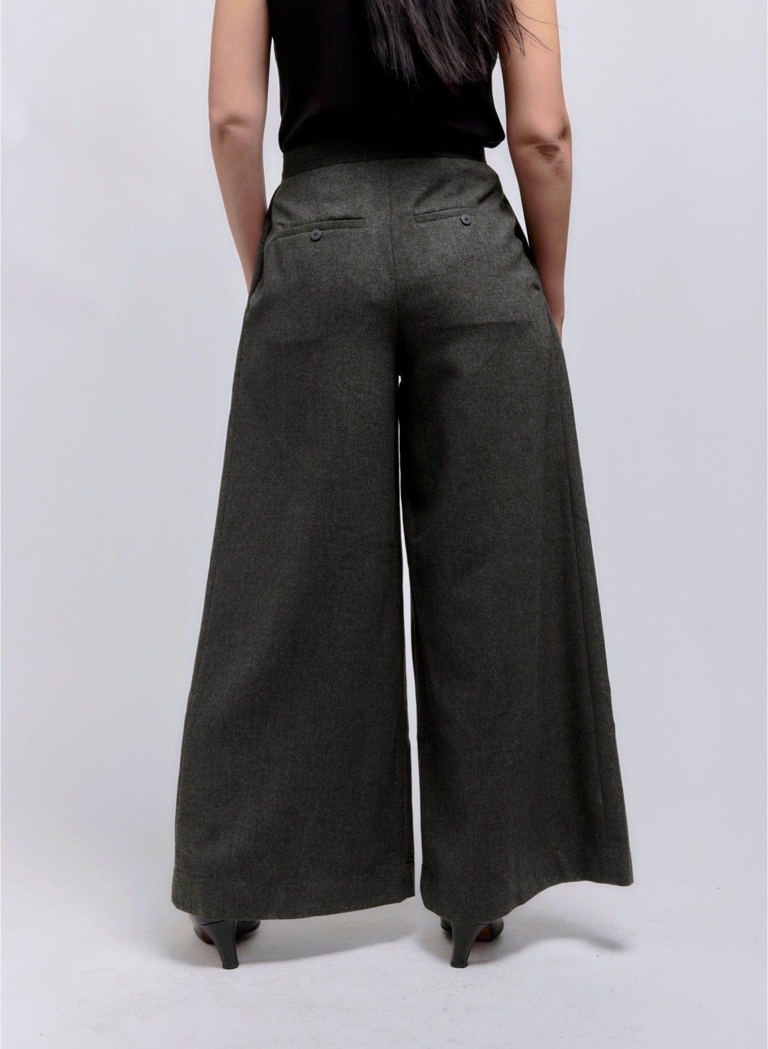 Atlas Slouchy Trouser - Olive Herringbone - Meg
