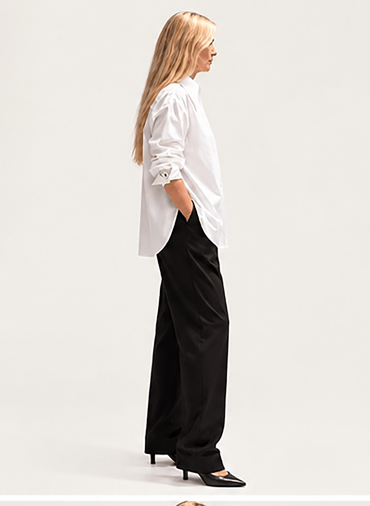 Biggie Side Slit - White - Meg