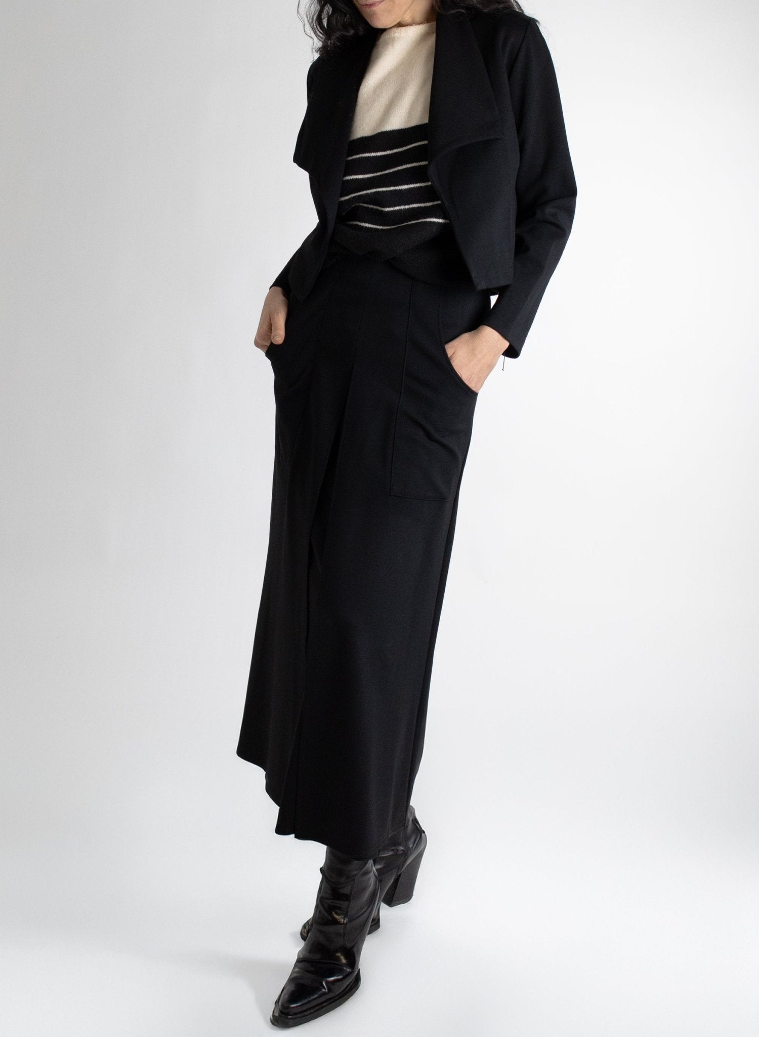 Bolero Jacket - Black - Meg