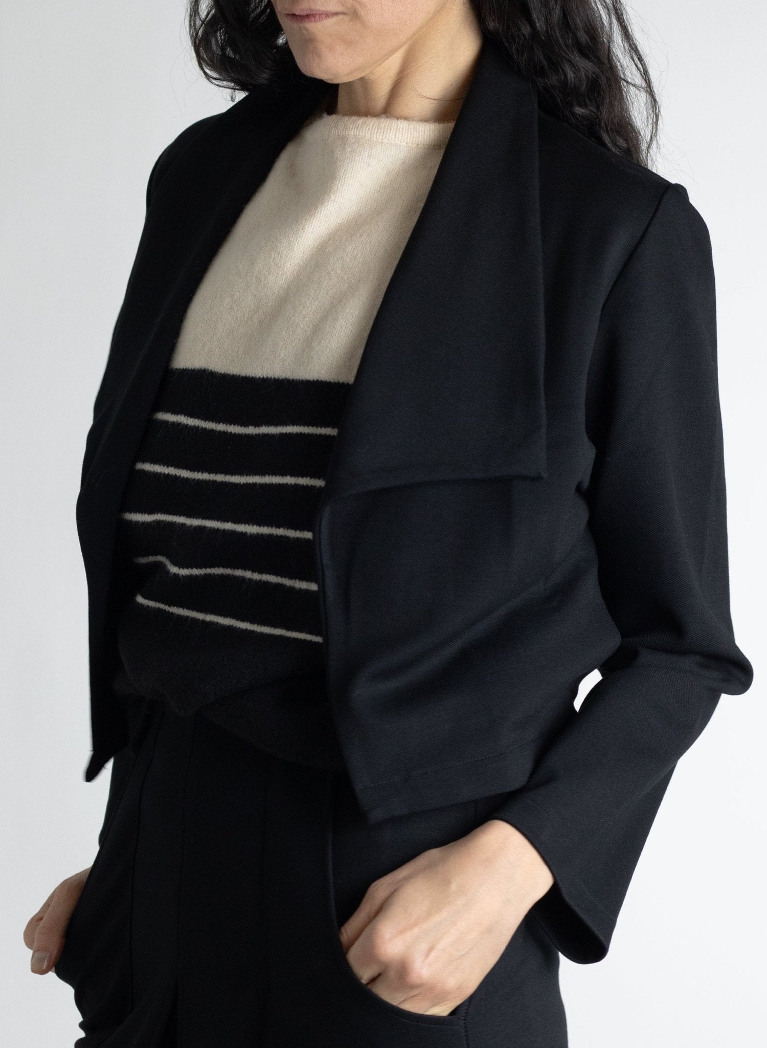 Bolero Jacket - Black - Meg