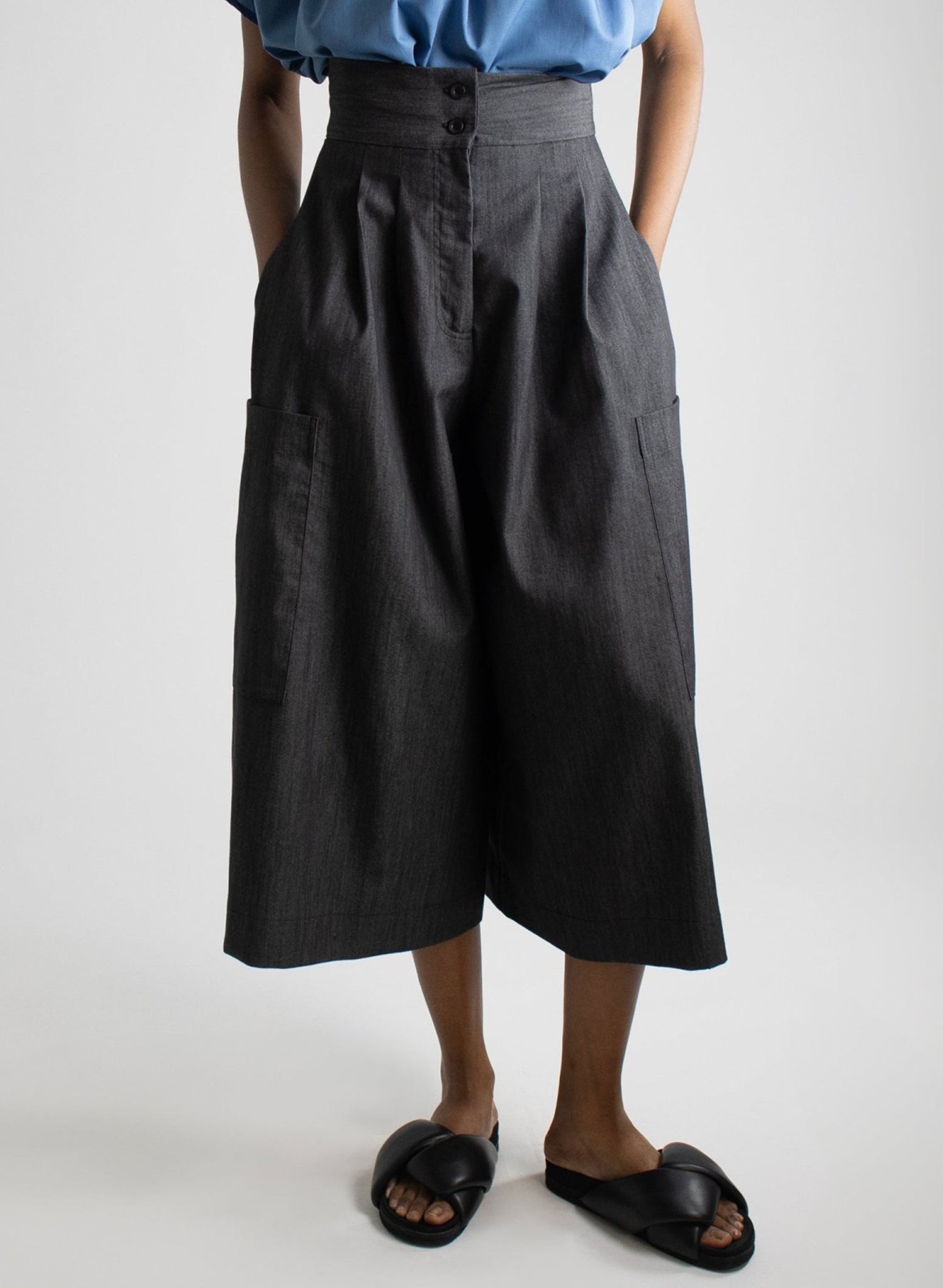 Canvas Culotte - Black Denim - Meg