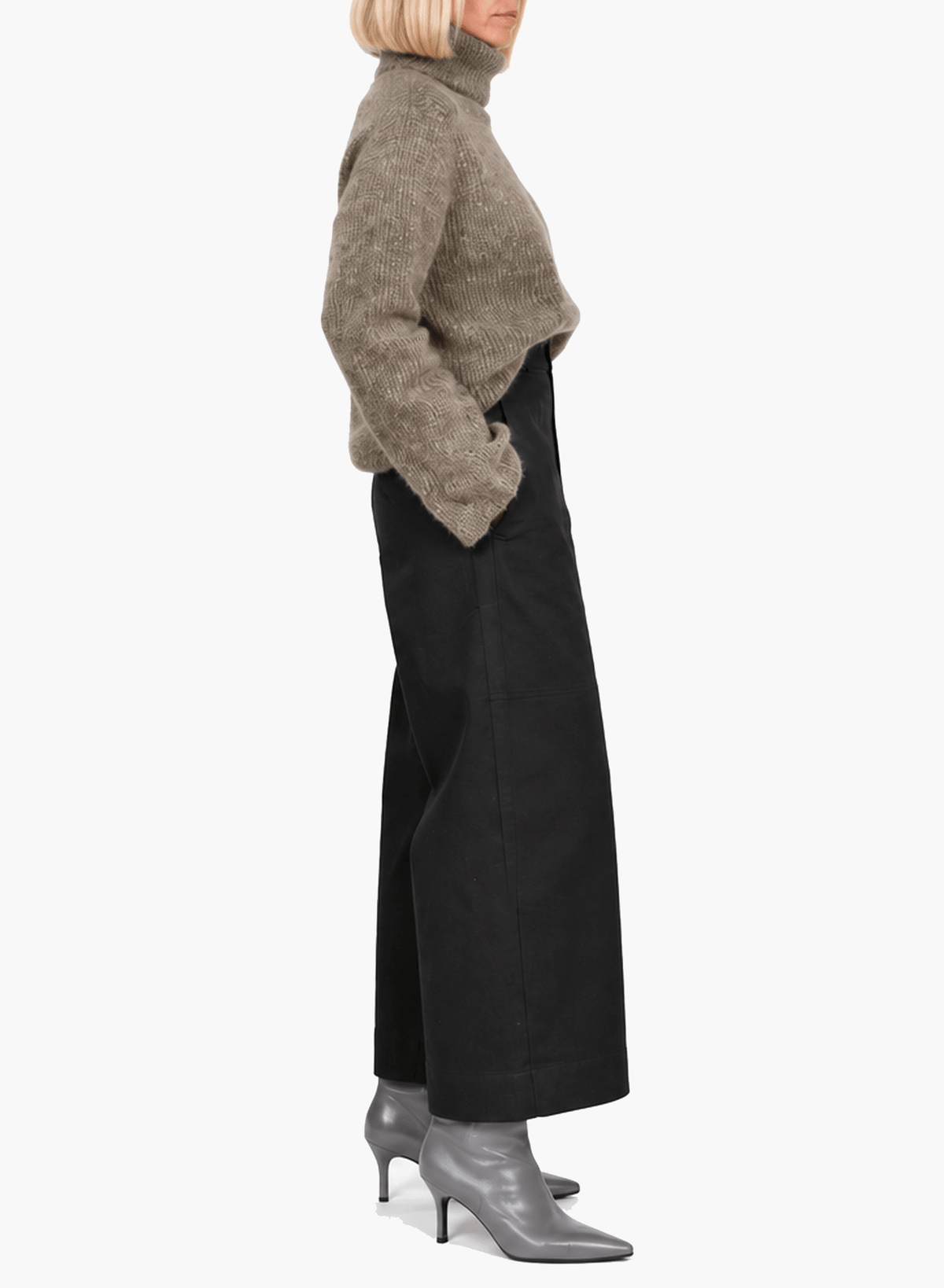 Carpenter Jean - Black (PRE-ORDER) - Meg
