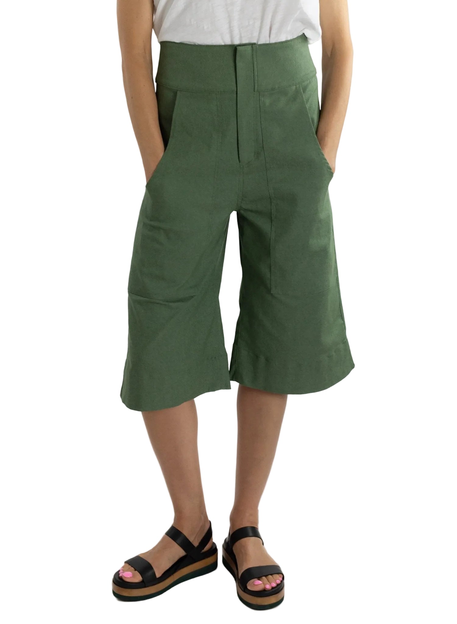 Carpenter Short - Sage - Meg