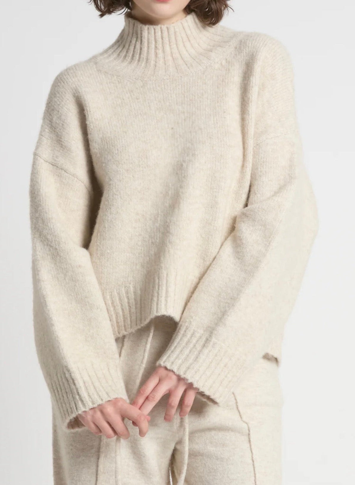 Chunky Mockneck Sweater - Beige - Meg