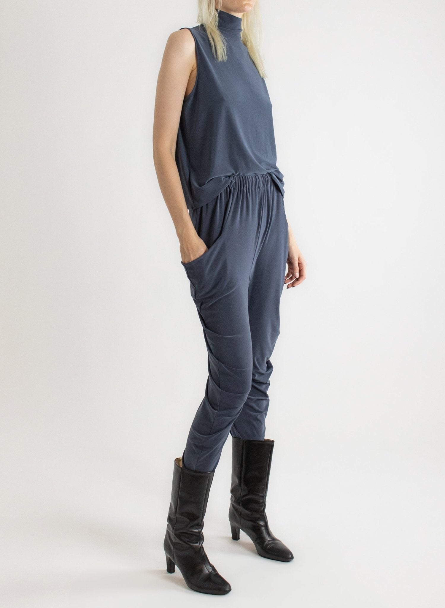 Circle Pant - Charcoal - Meg