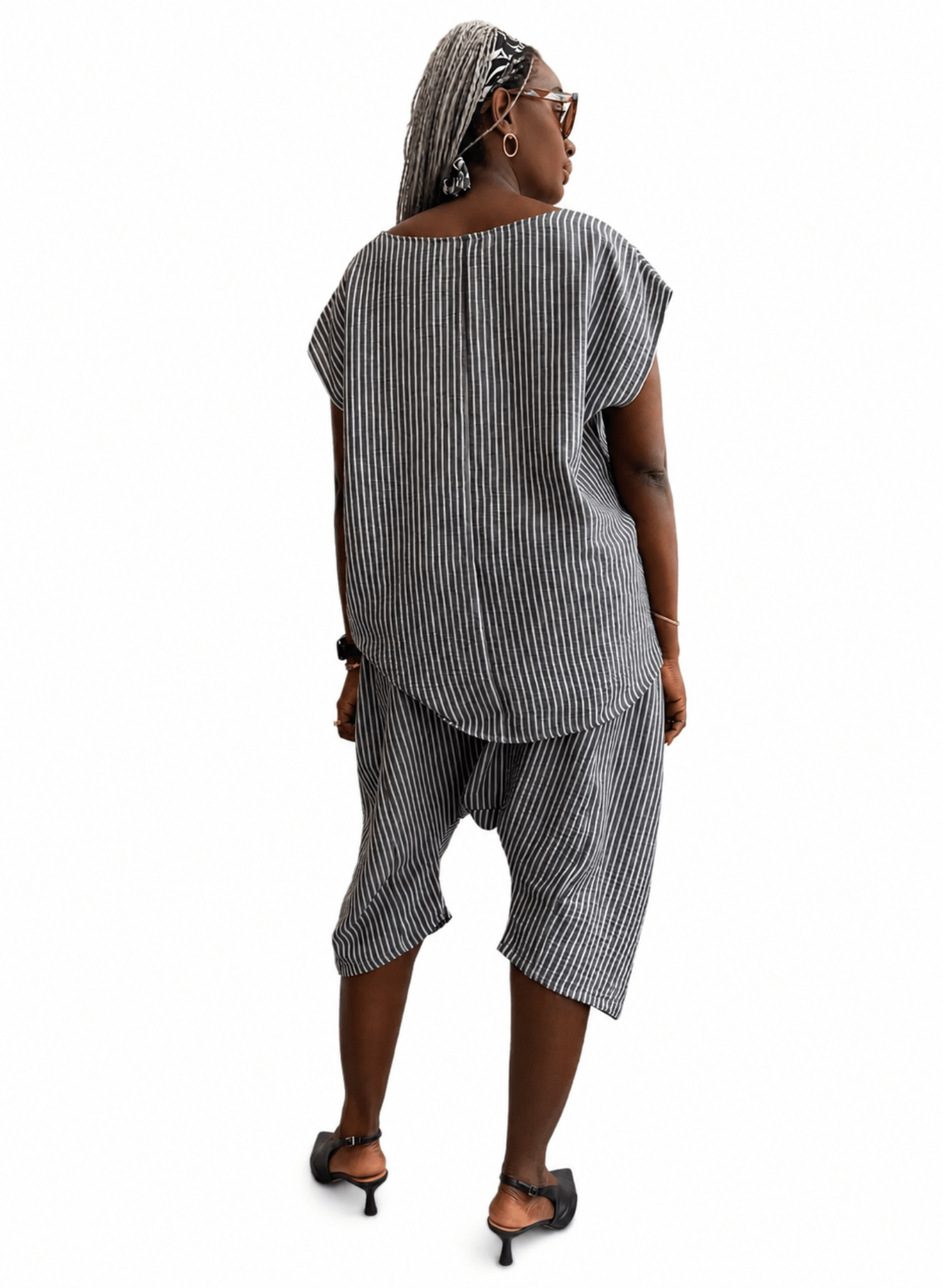 Circle Pocket Top - Black Stripe - Meg