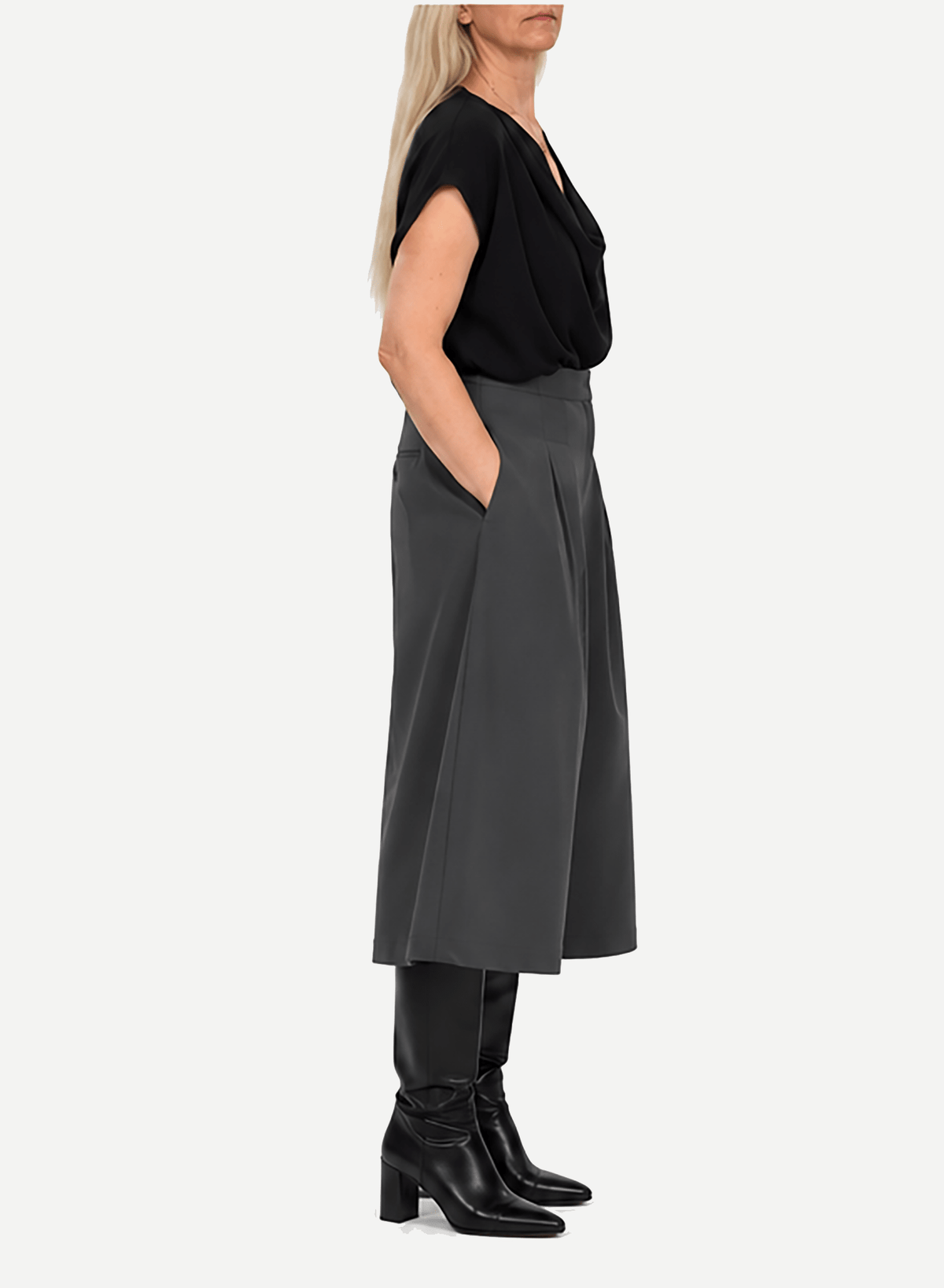 Cowl Top - Black - Meg