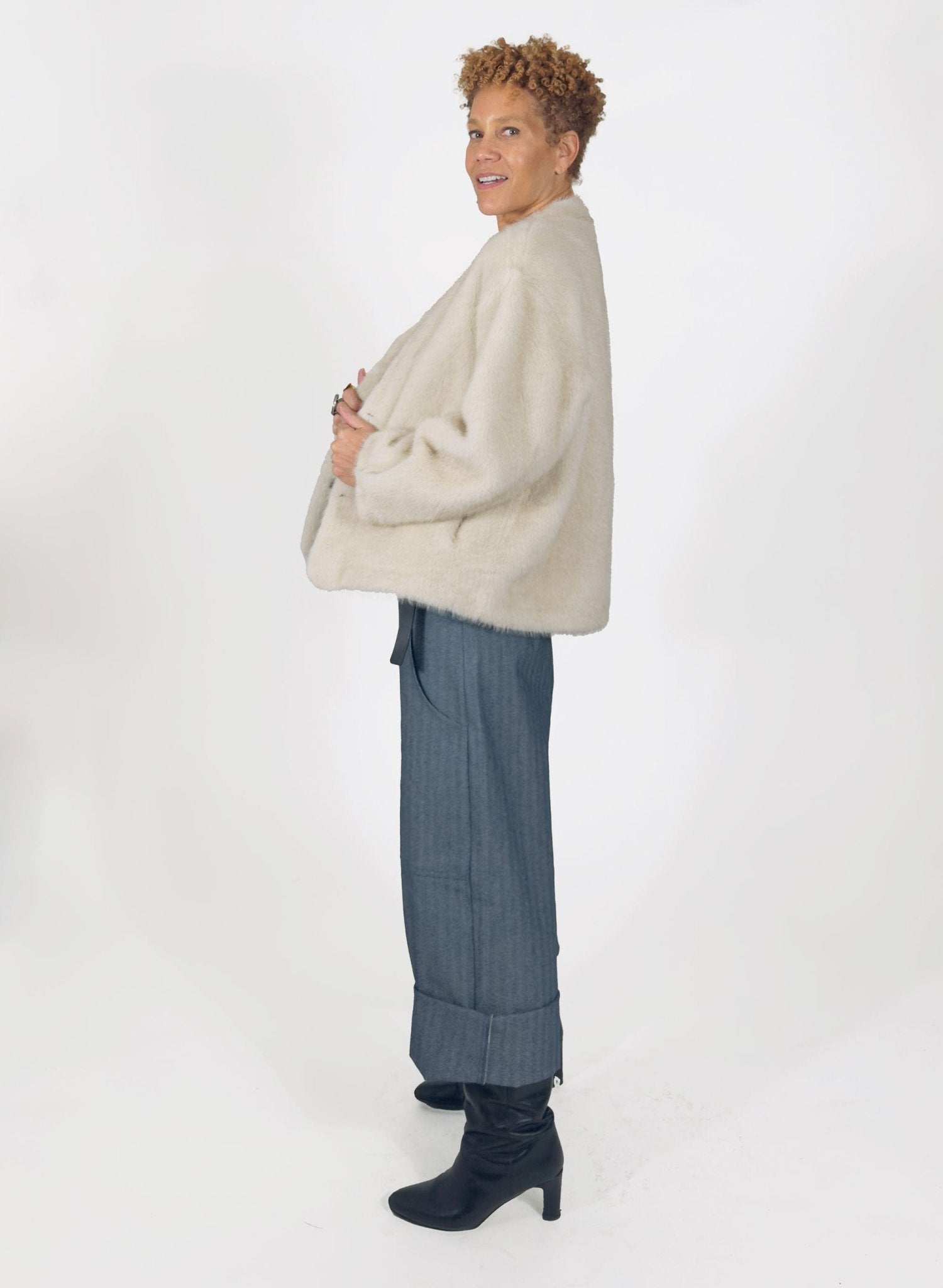 Fur Jacket - Beige - Meg