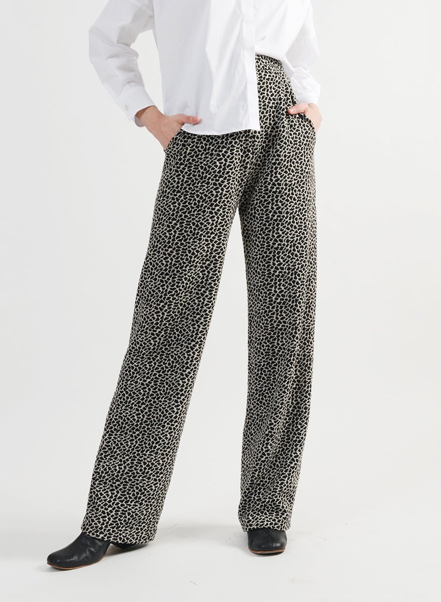 Hepburn Pant - Leopard - L (RESALE ITEM) - Meg