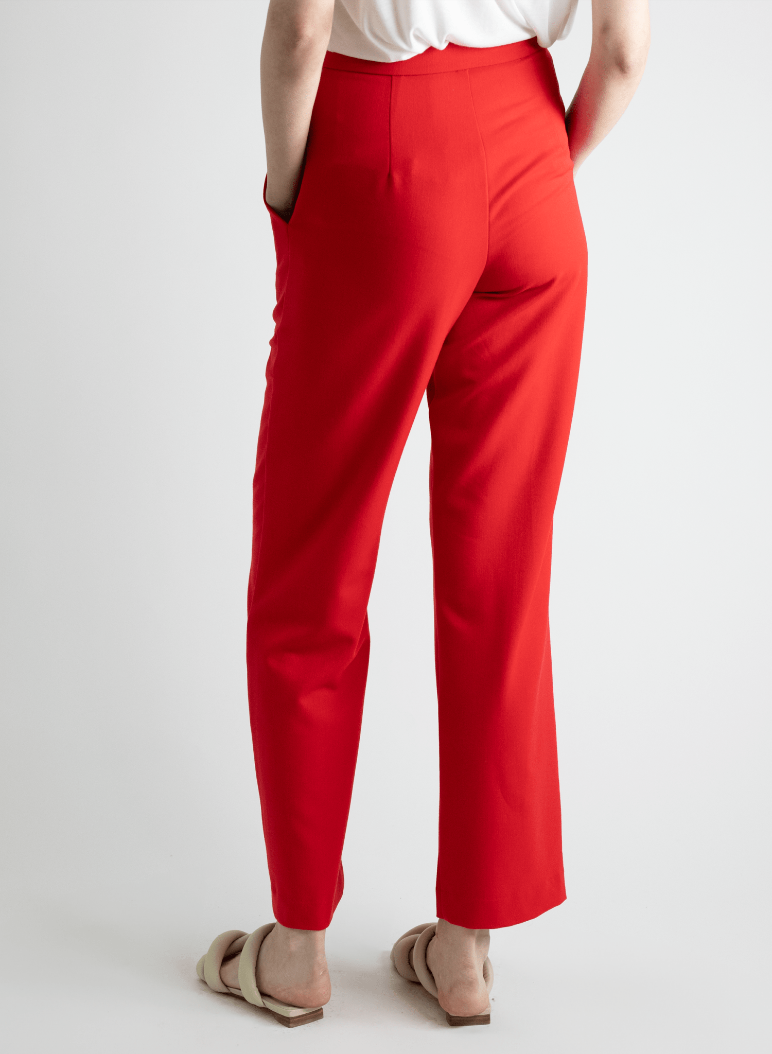 Hepburn Pant - Red - Meg