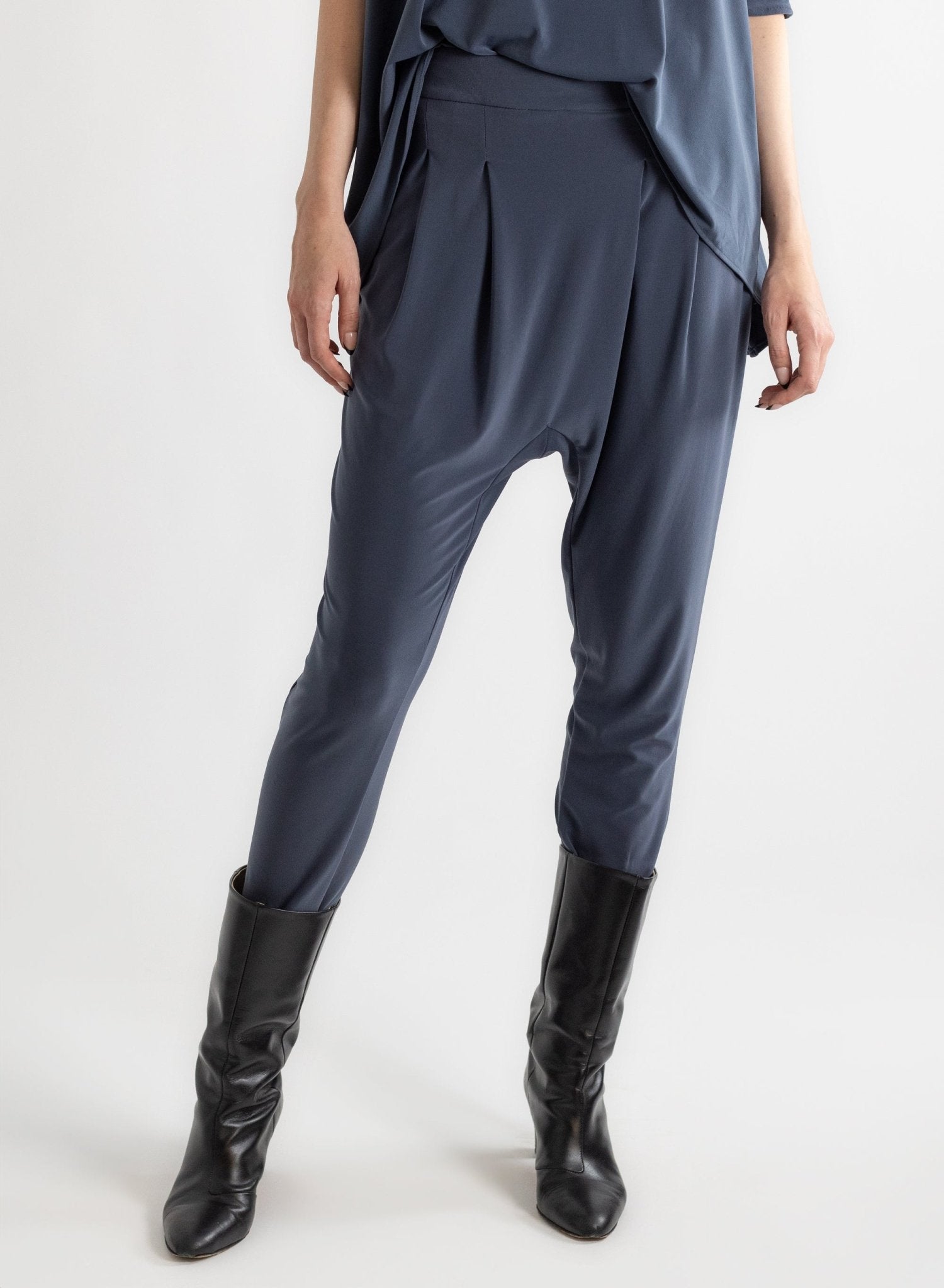 Holly Pant - Charcoal - Meg