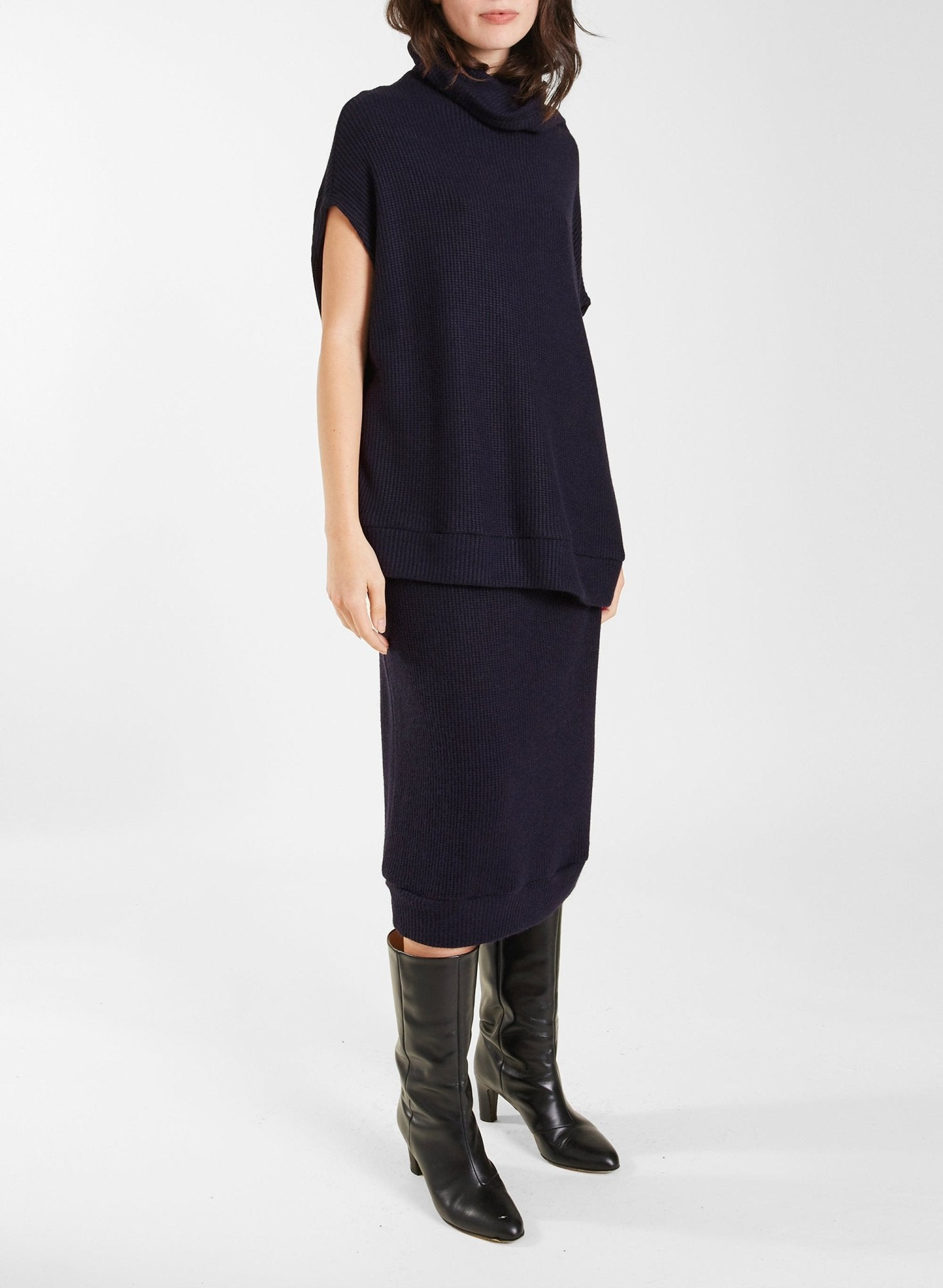 Joan Skirt - Navy - Meg