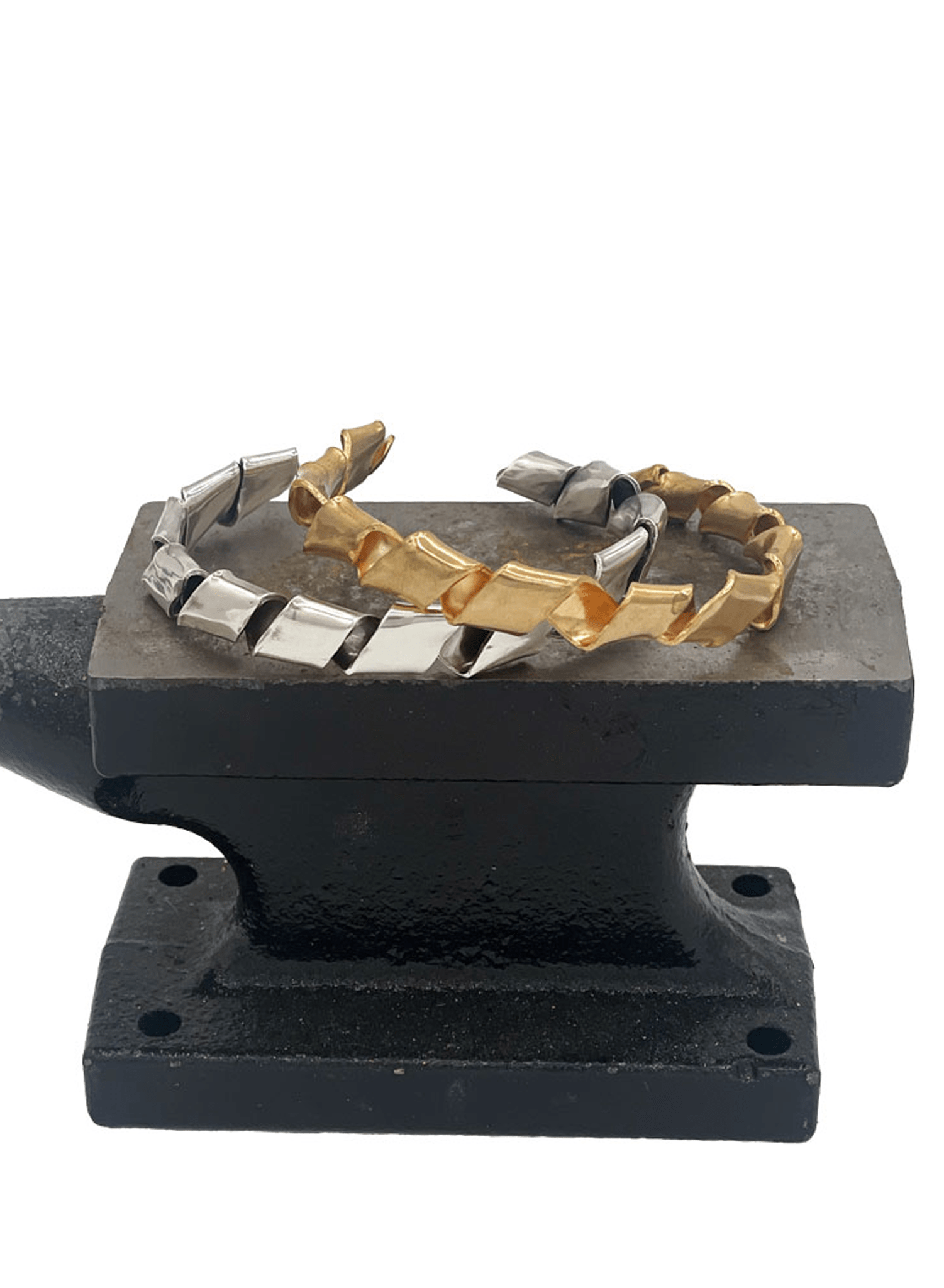 Line &amp; Label - Kallos Cuff - Silver - Meg