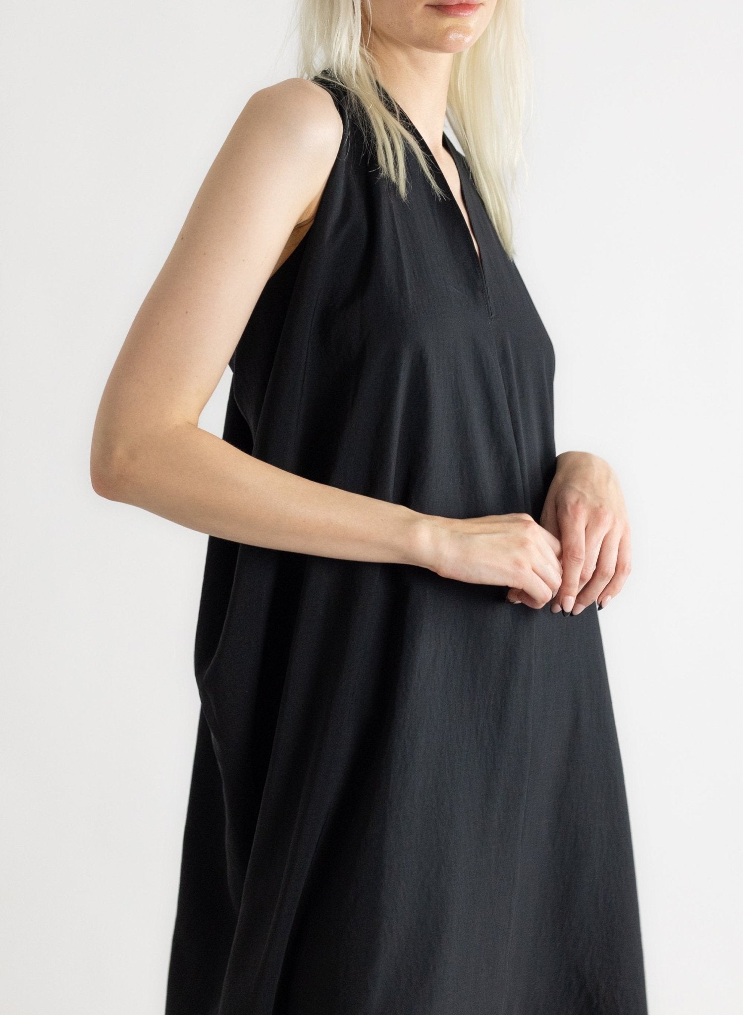 Luis Halter Dress - Black - Meg