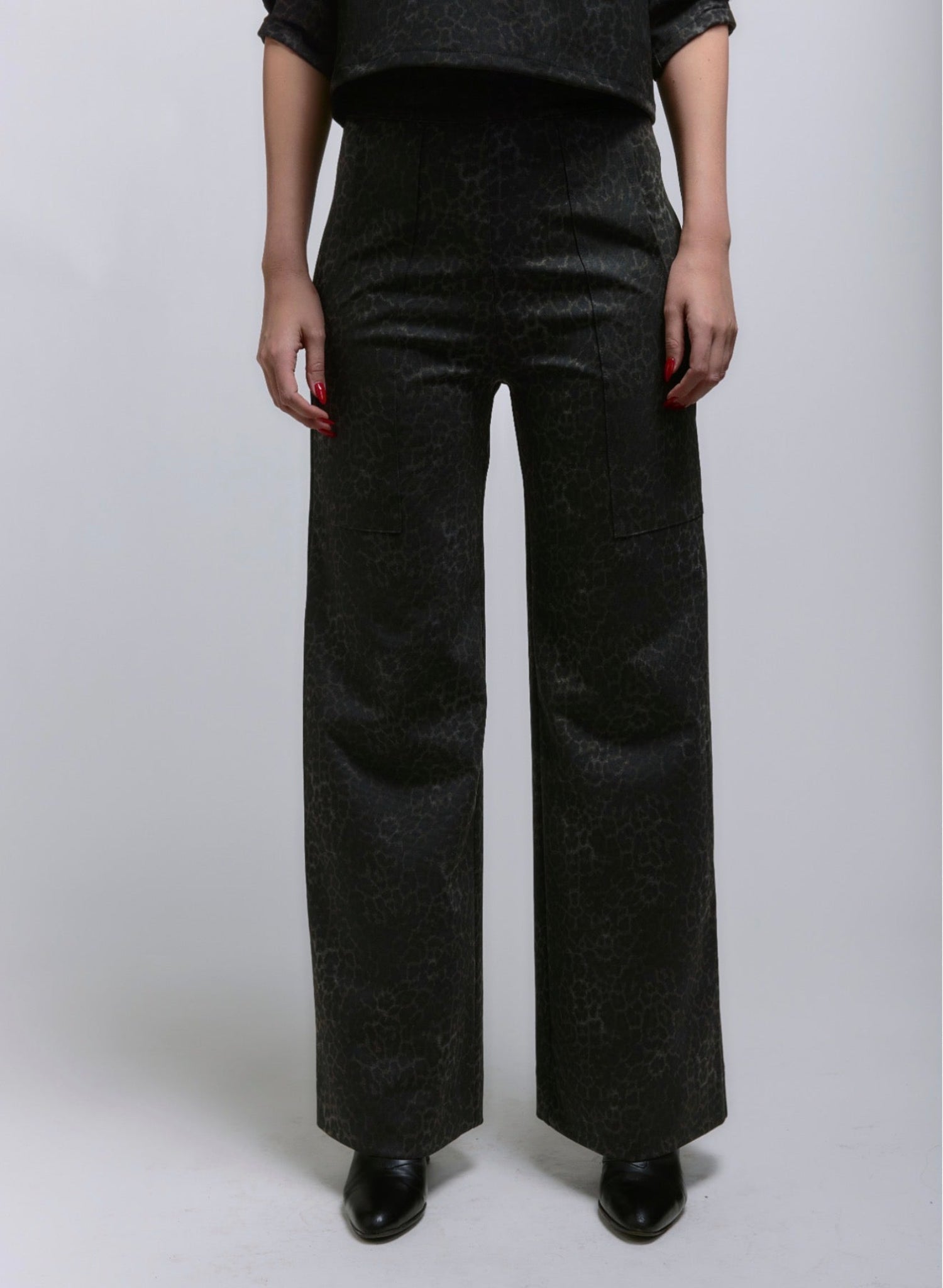 Lunes Pant - Grey Leopard - Meg