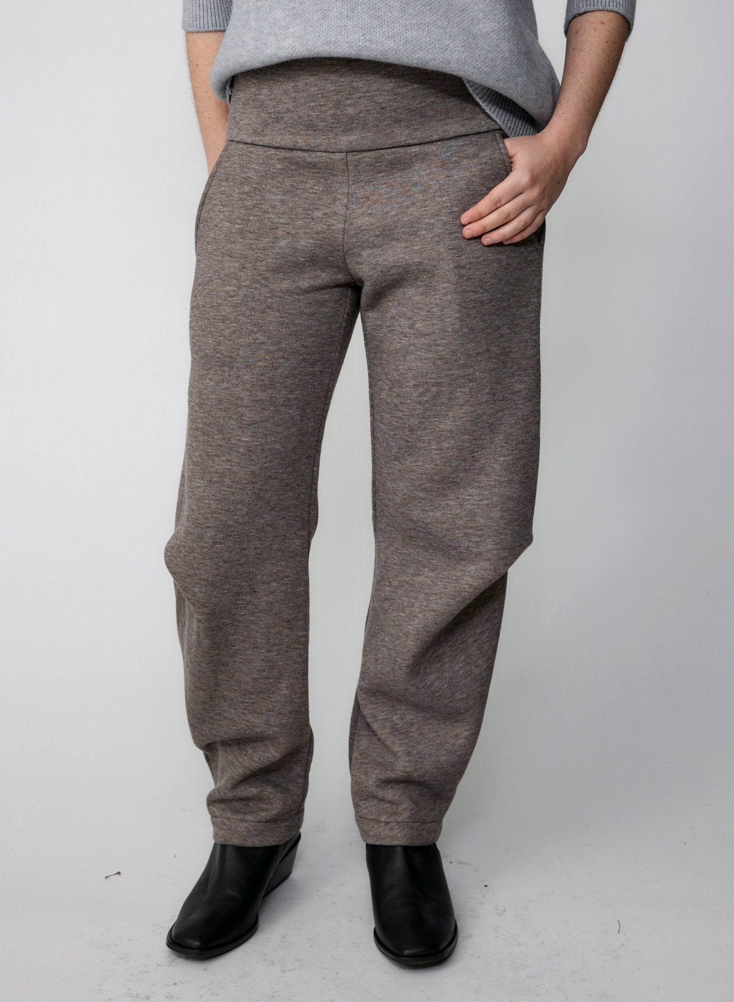 Old City Dip Pant - Taupe - Meg
