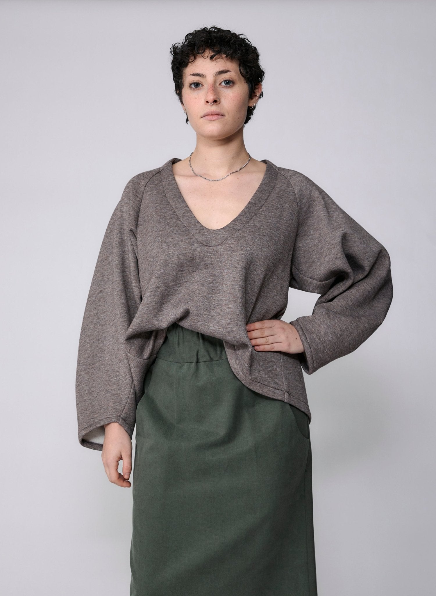 Old City Sweatshirt - Taupe - Meg