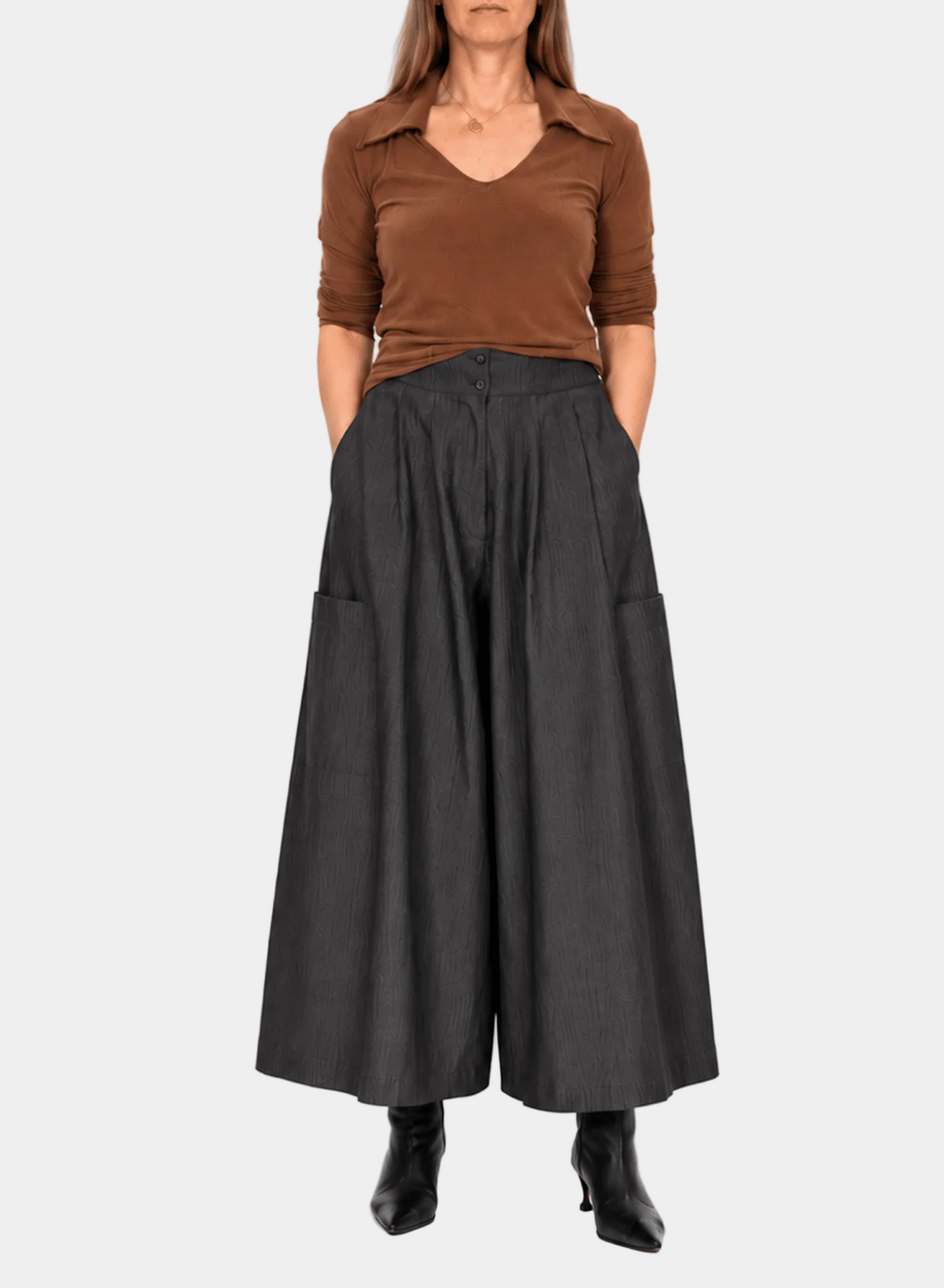 Pocket Culotte - Black Denim - Meg