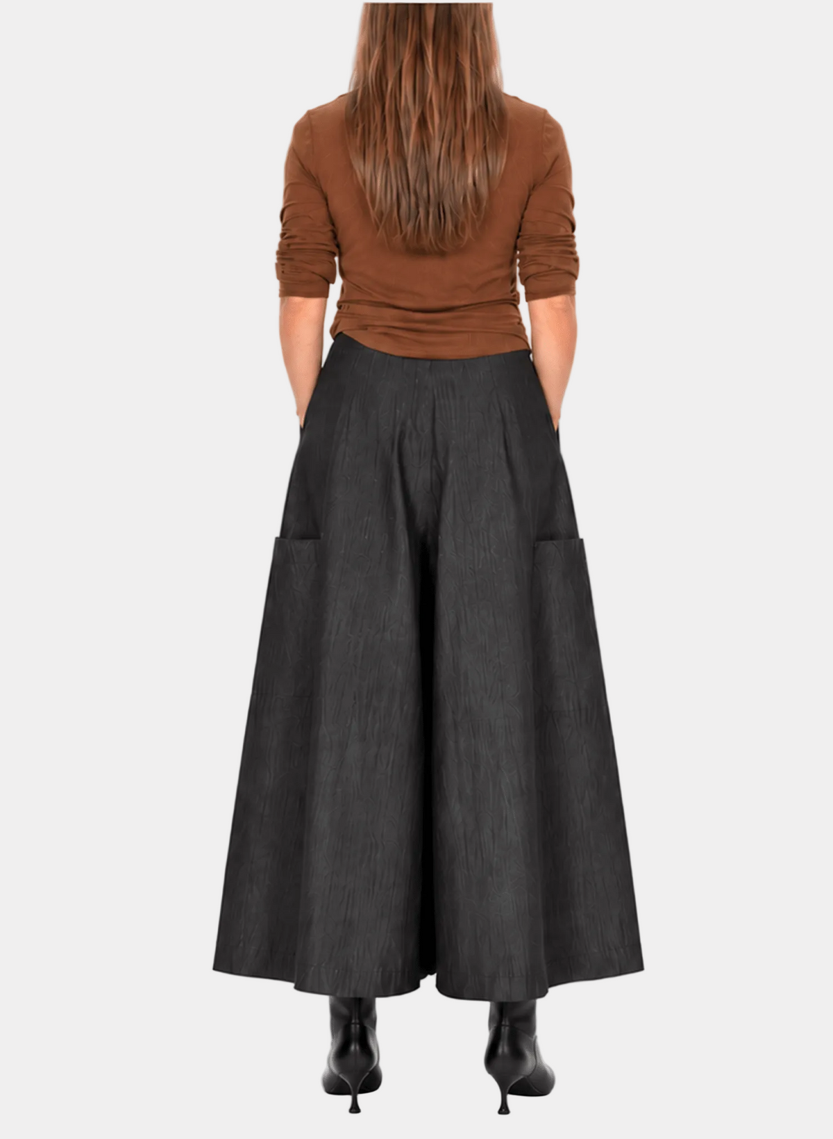 Pocket Culotte - Black Denim - Meg