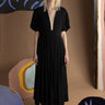 Pretty Gown - Black (PRE - ORDER) - Meg