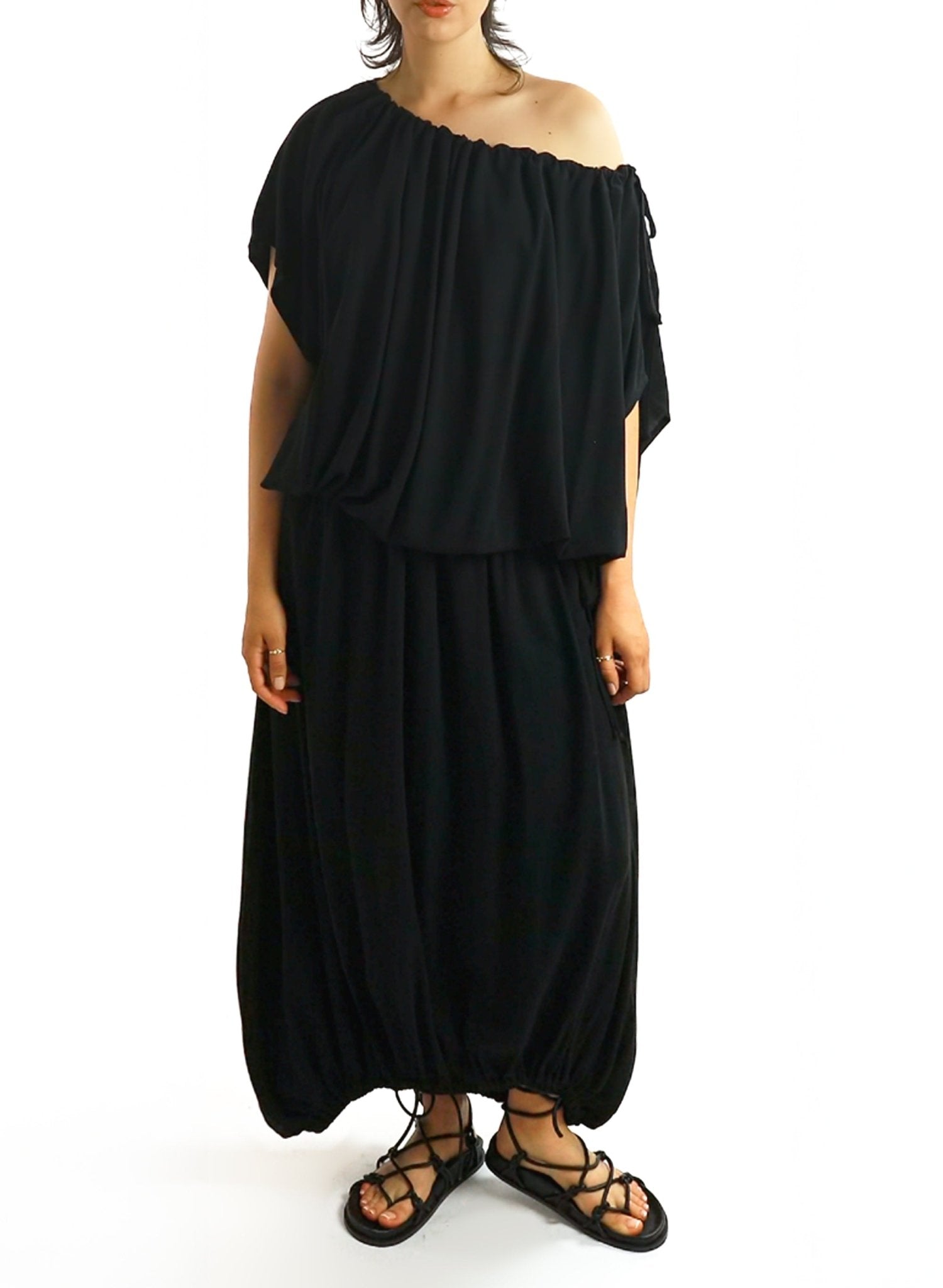 Renegado Skirt - Black - Meg