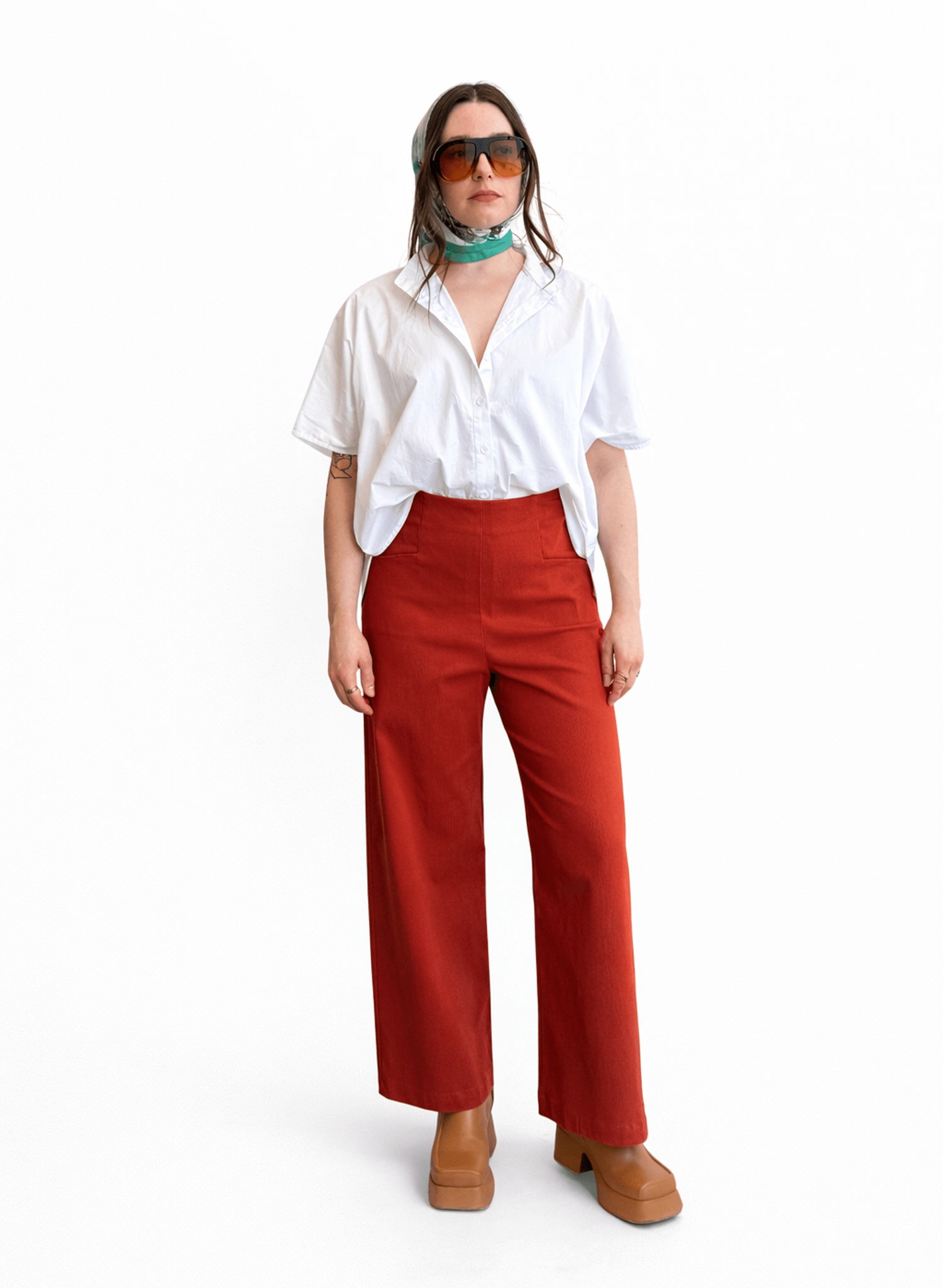 Rounded Hem Shirt - White - Meg