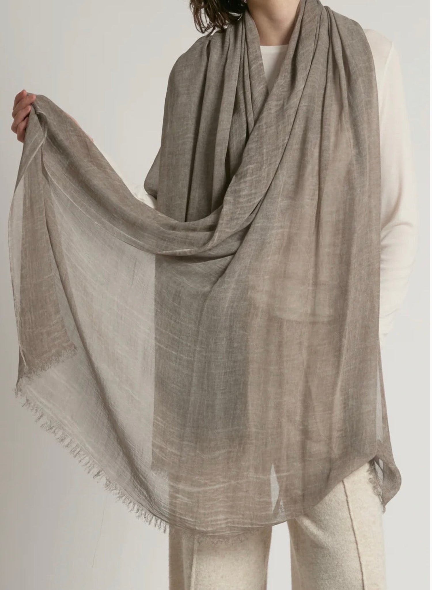 Sheer Long Scarf - Griege - Meg