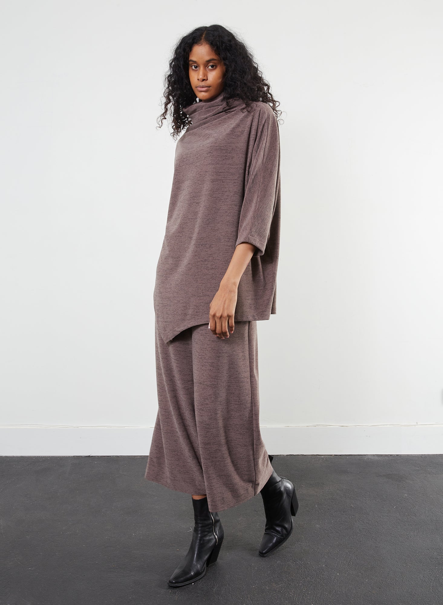 Side Slit Sweater - Taupe - M (RESALE ITEM) - Meg