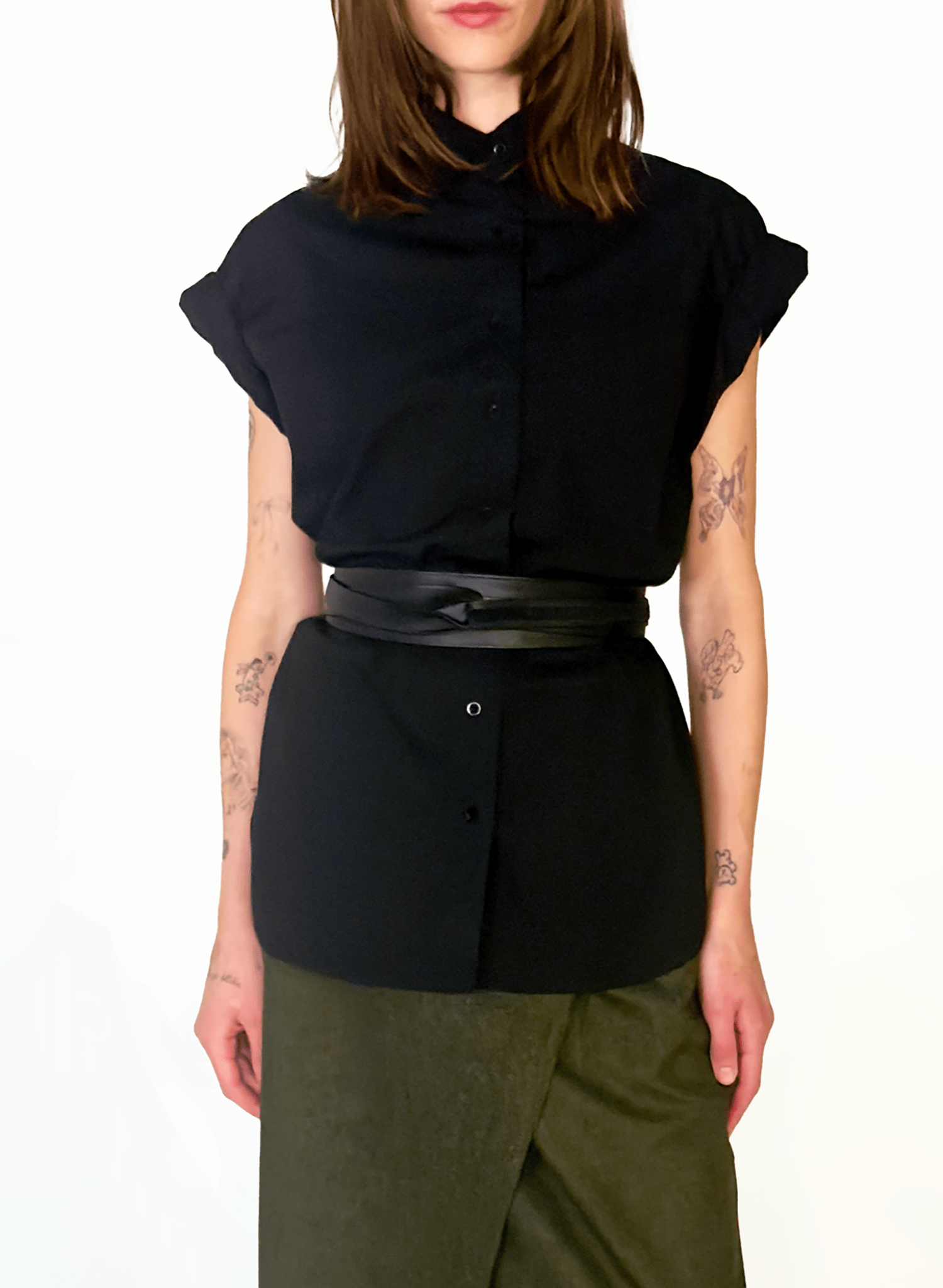 Sleeveless Boyfriend Shirt - Black - Meg