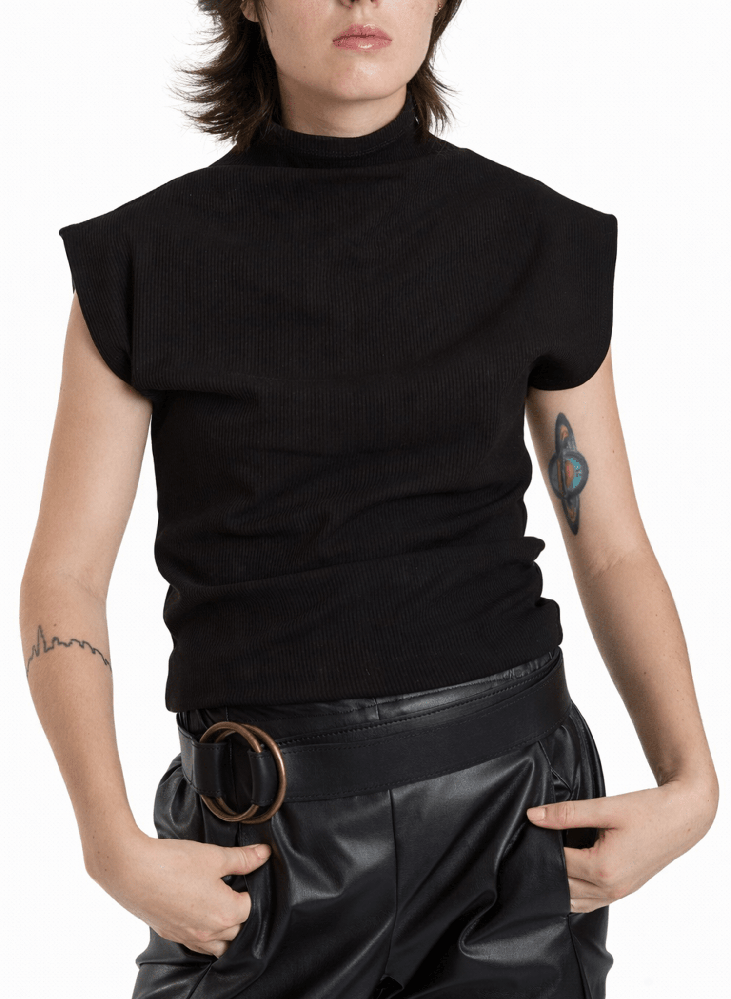 Sleeveless Skinny Top - Black - Meg