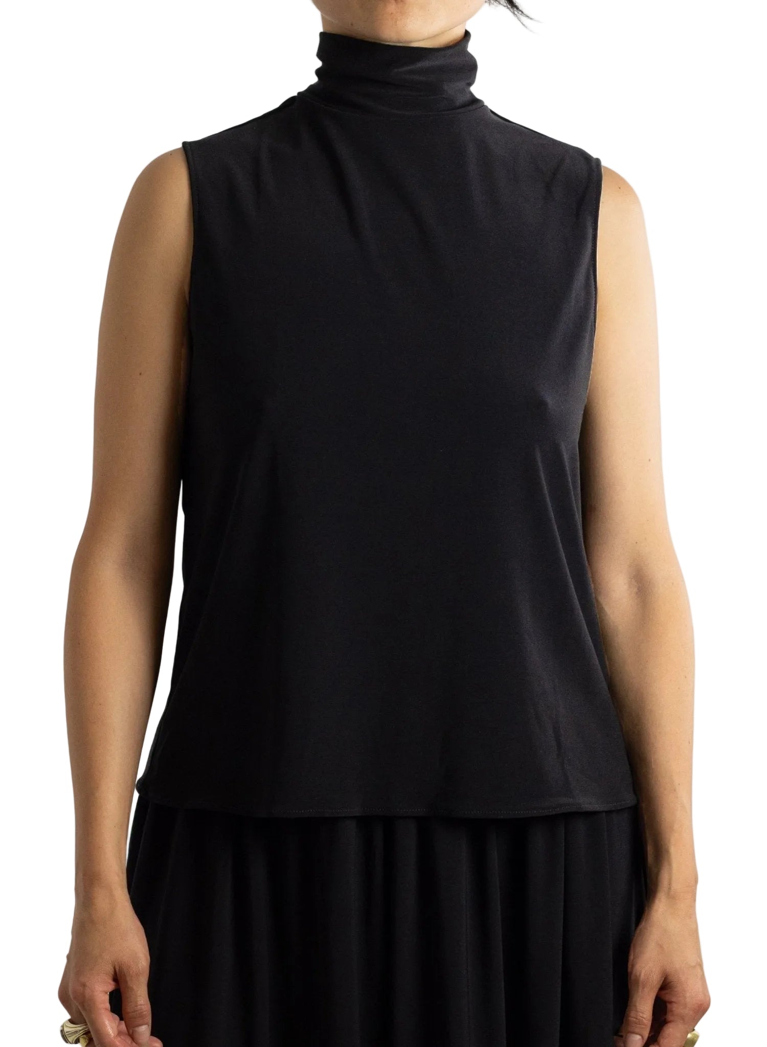 Sleeveless Turtleneck Top - Black - Meg
