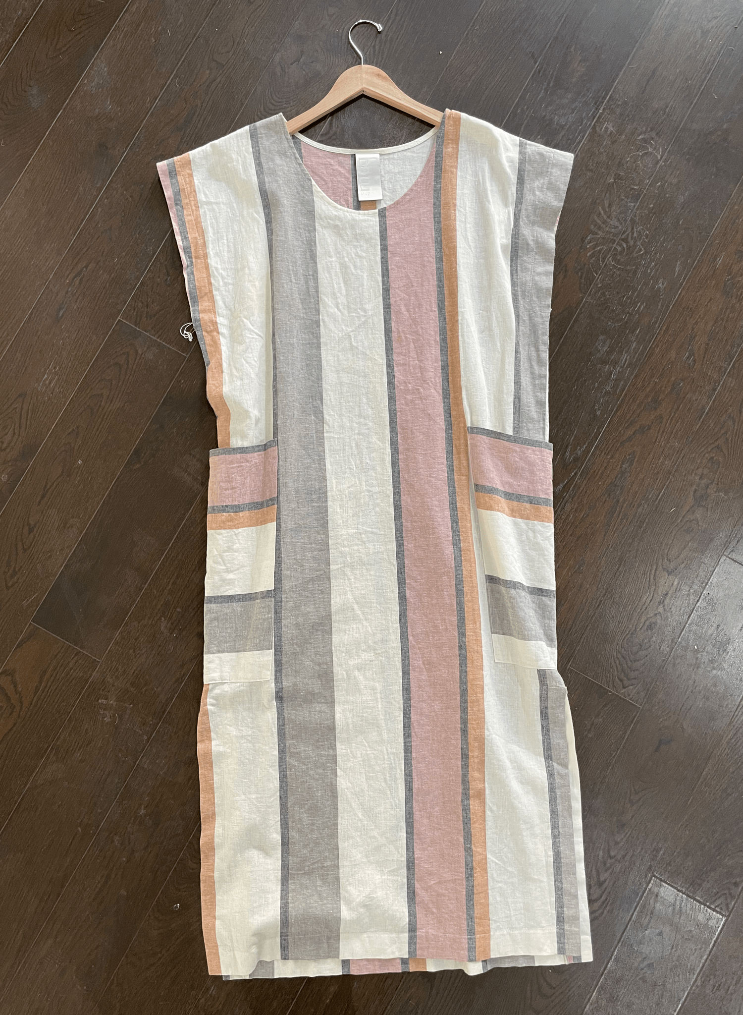 Stripe Summer Shift (RESALE ITEM) - Stripe - L - Meg