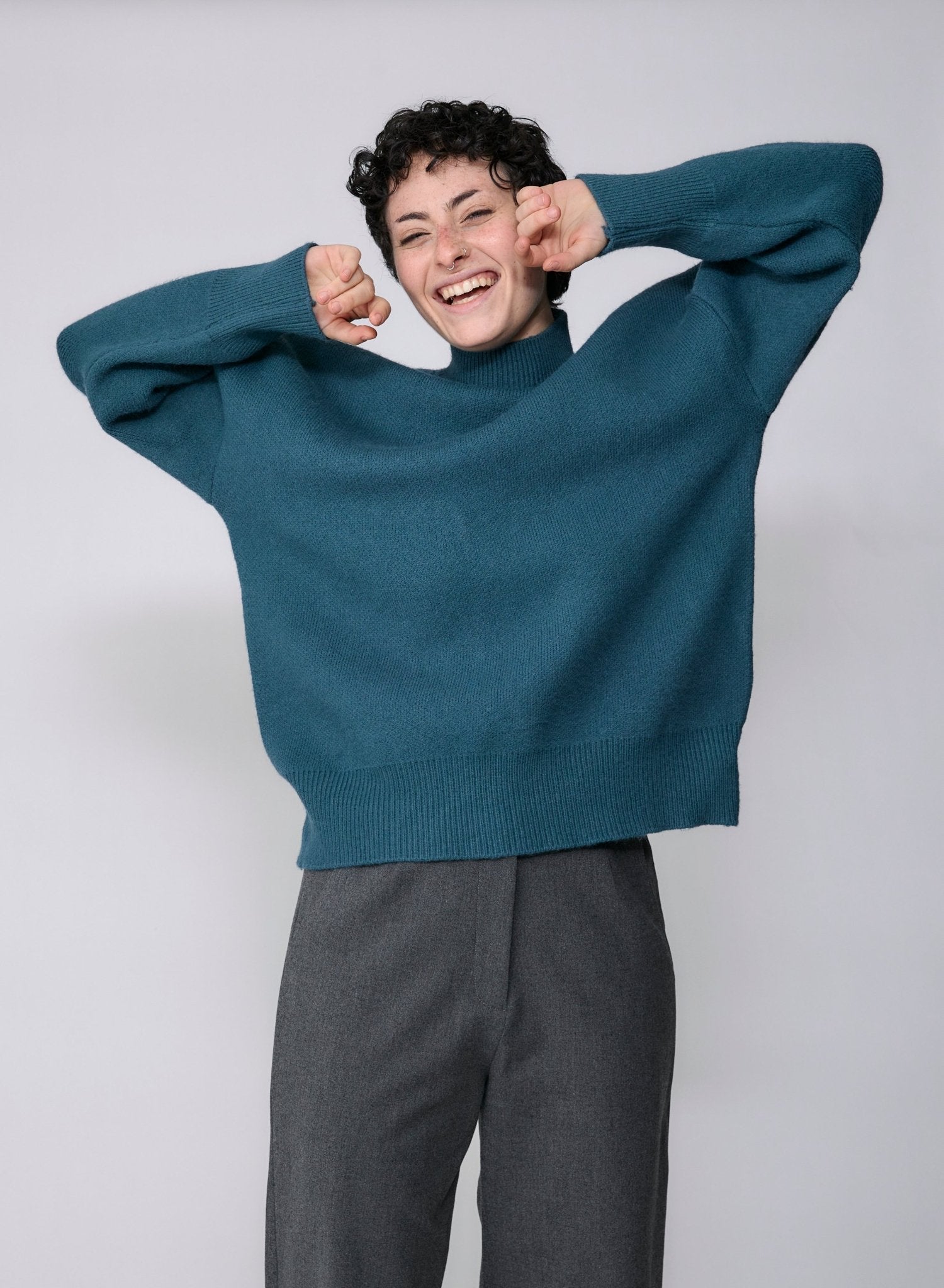 Thick Cozy Sweater - Teal - Meg