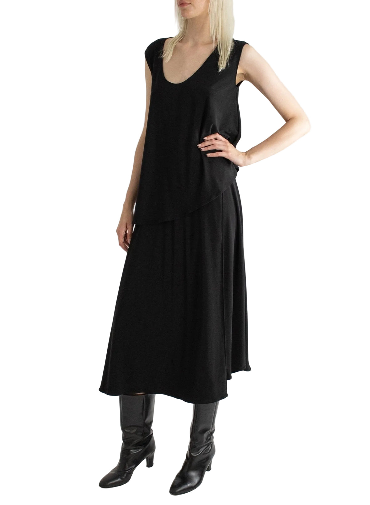 U - Neck Tank - Black - Meg