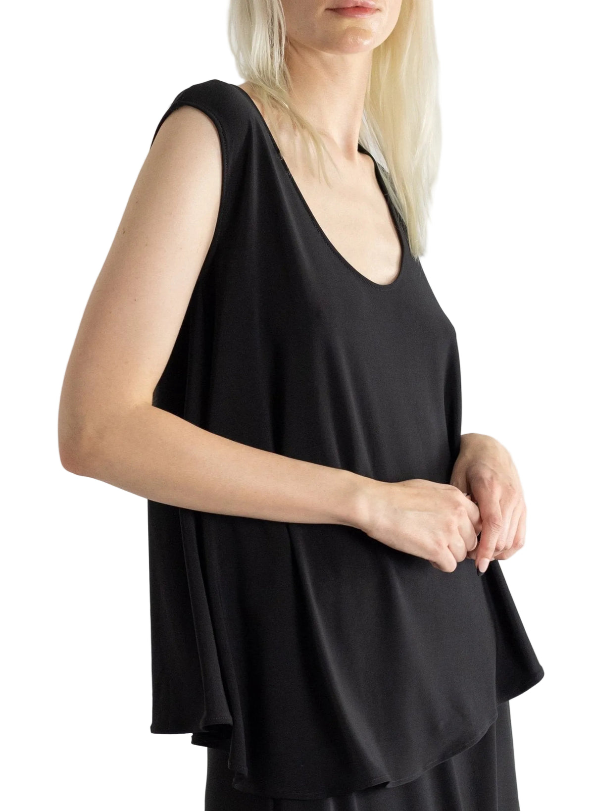U - Neck Tank - Black - Meg