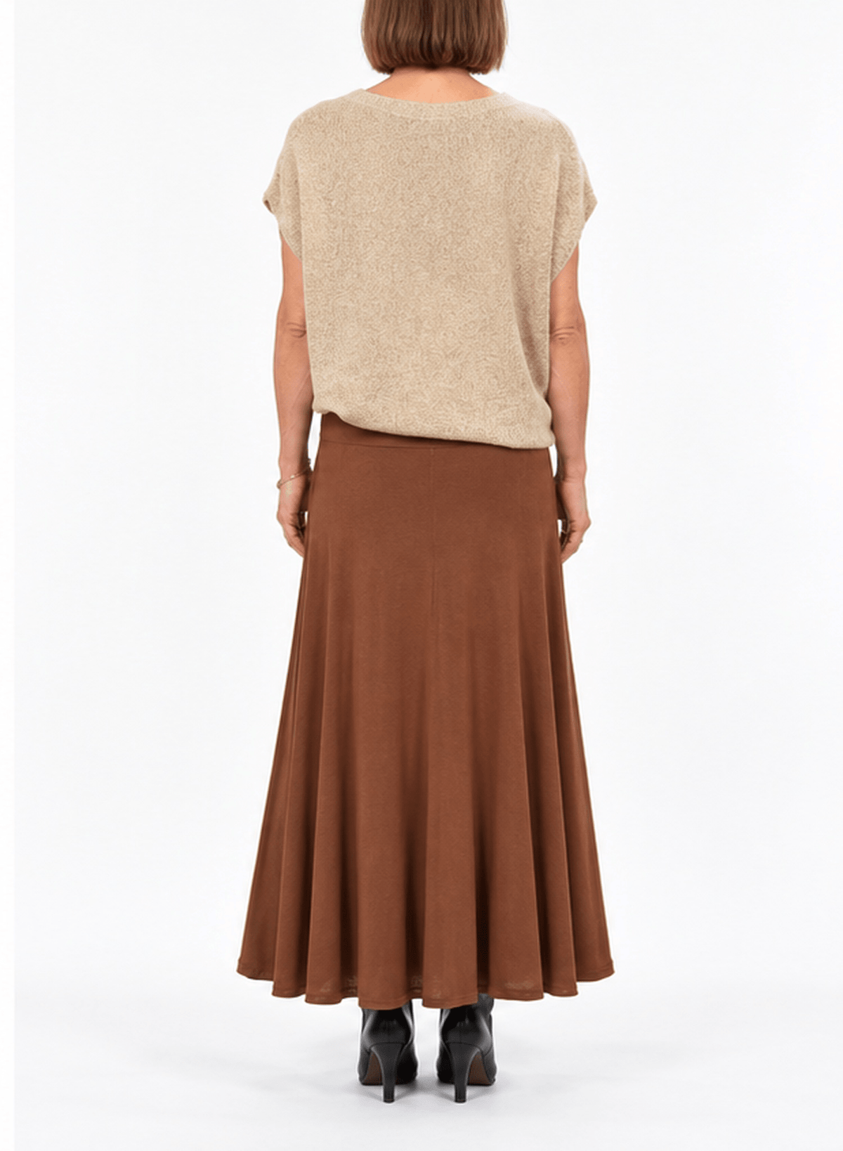 V-Neck Sweater - Oatmeal - Meg