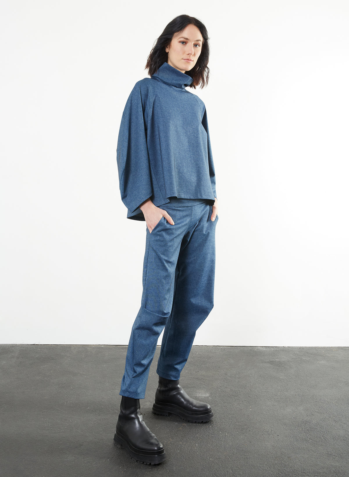 Dip Pant (RESALE ITEM) - Blue - M
