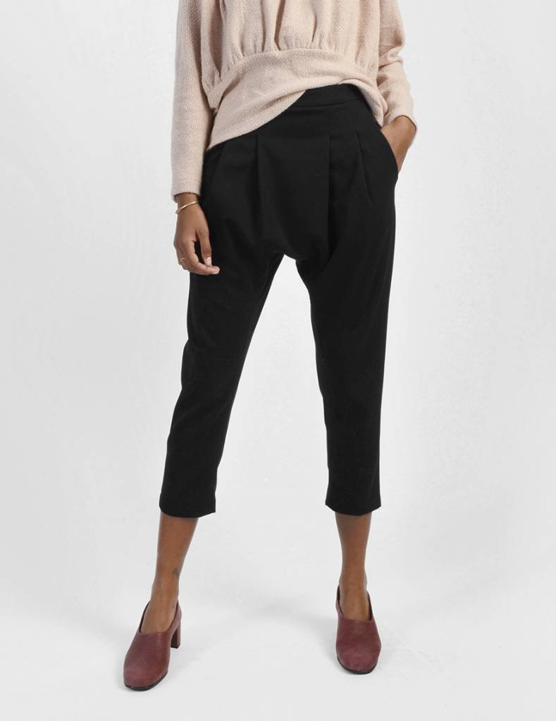 Holly Pant (RESALE) - Black - M - Meg