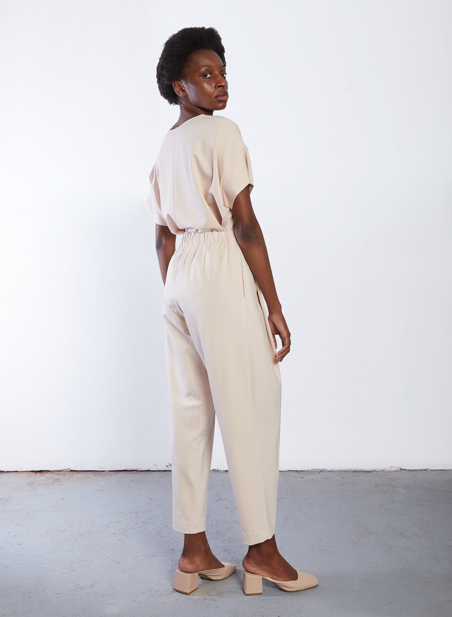 Long Cozy Pant - Sand - M (RESALE ITEM) - Meg