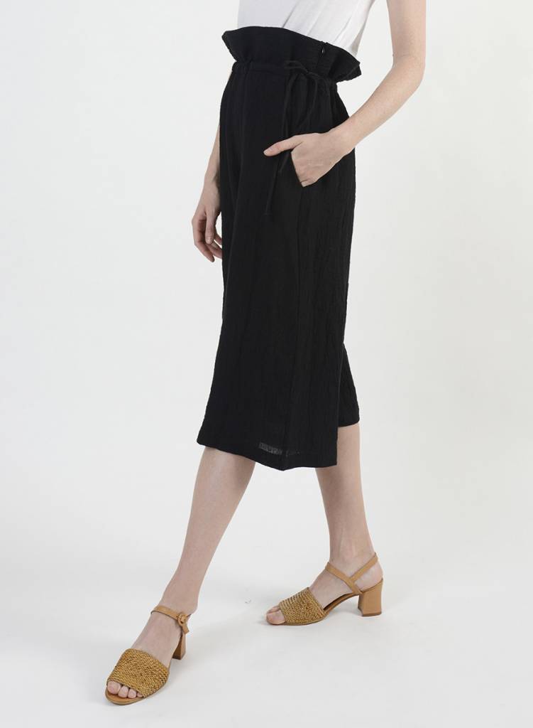 Paper Bag Pant (RESALE ITEM) - Black -L