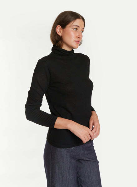 Turtleneck Light Sweater - Black - Meg