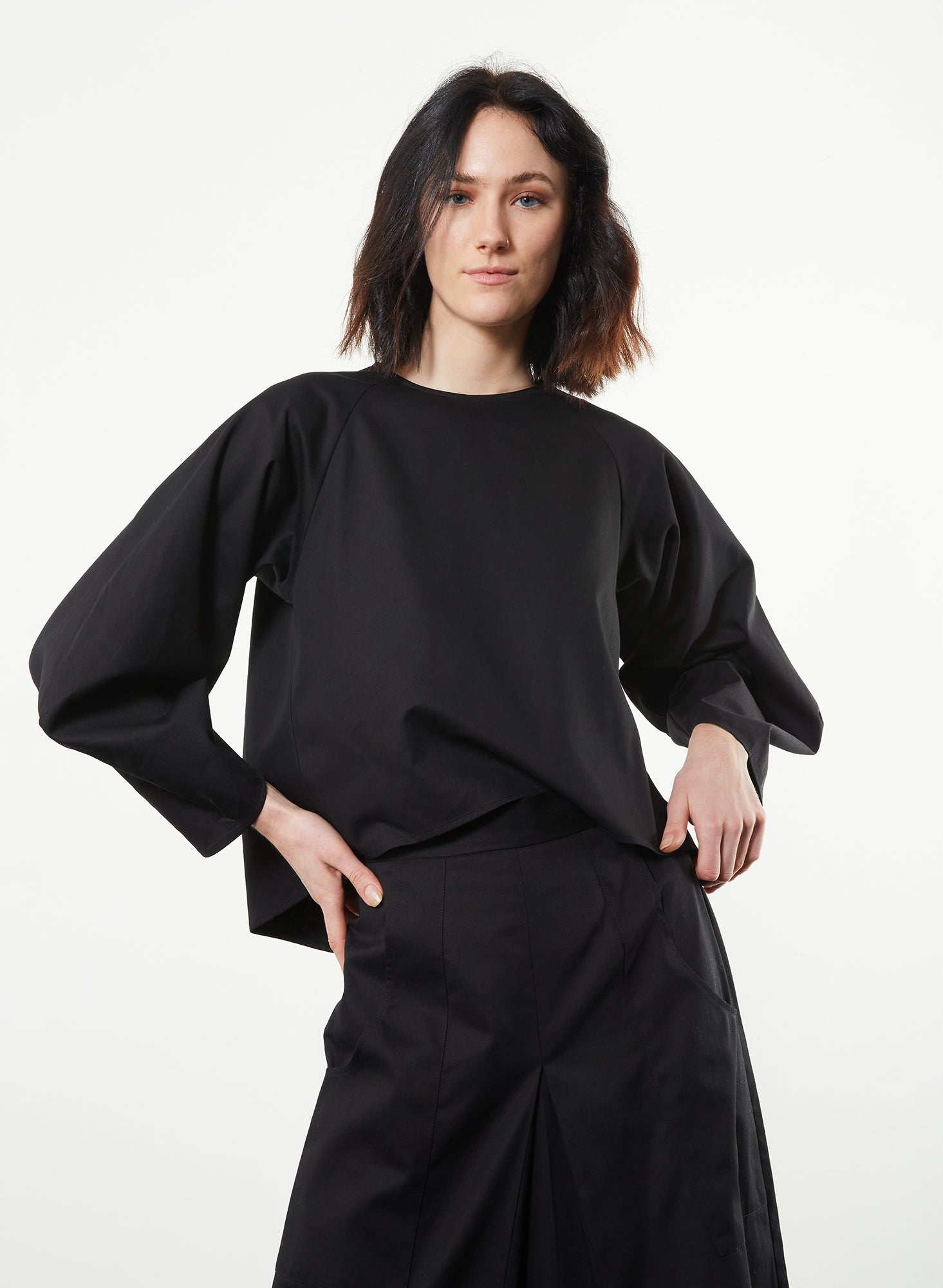 Twill Top - Black - Meg